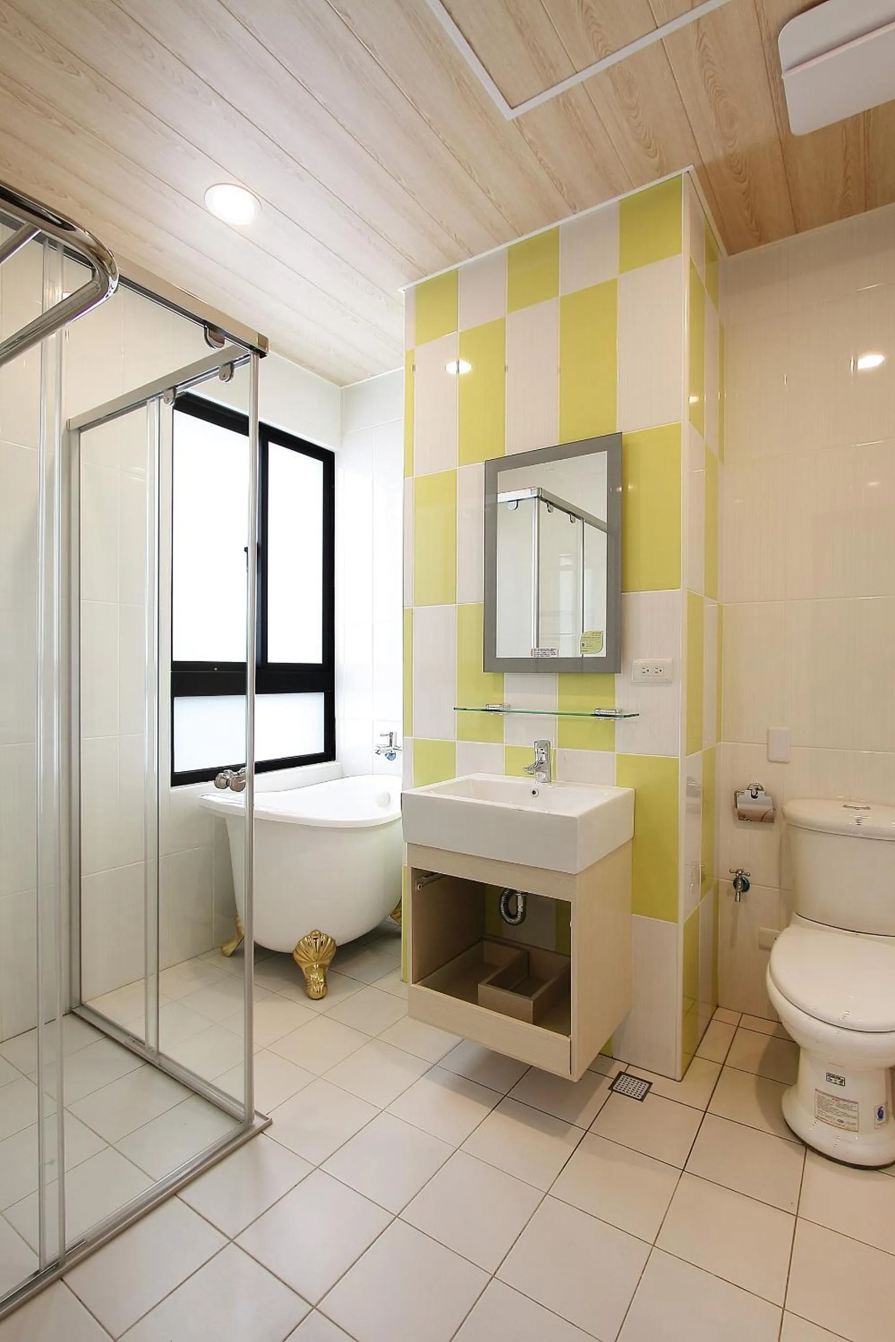 Toilet in Jack Castle