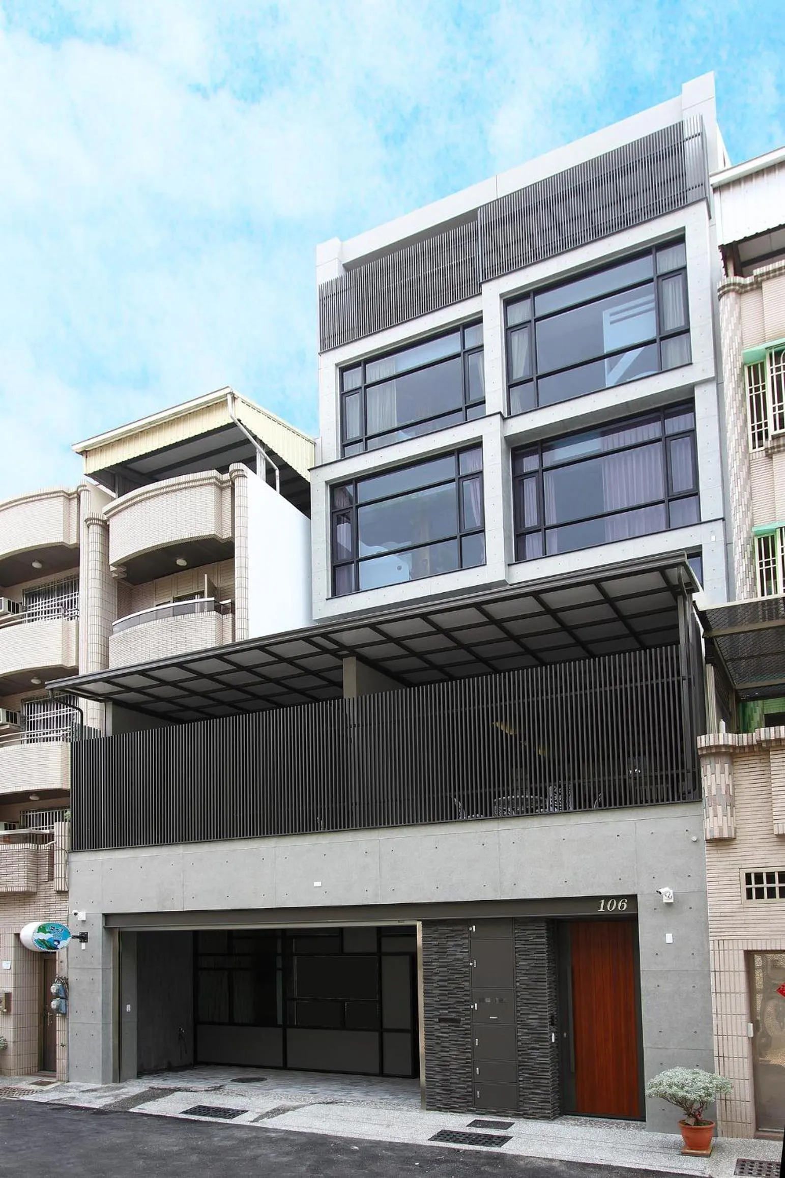 Property building in Jack Castle