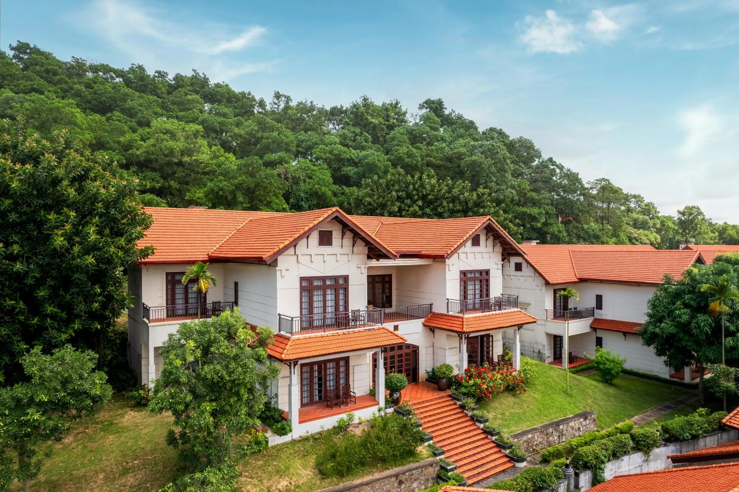 Property building in Tuan Chau Resort Ha Long