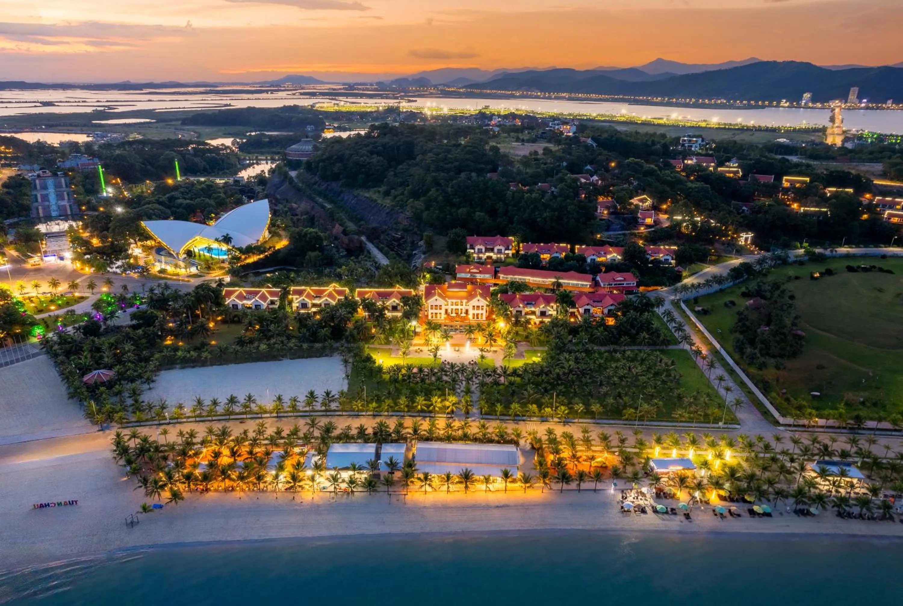 Property building in Tuan Chau Resort Ha Long