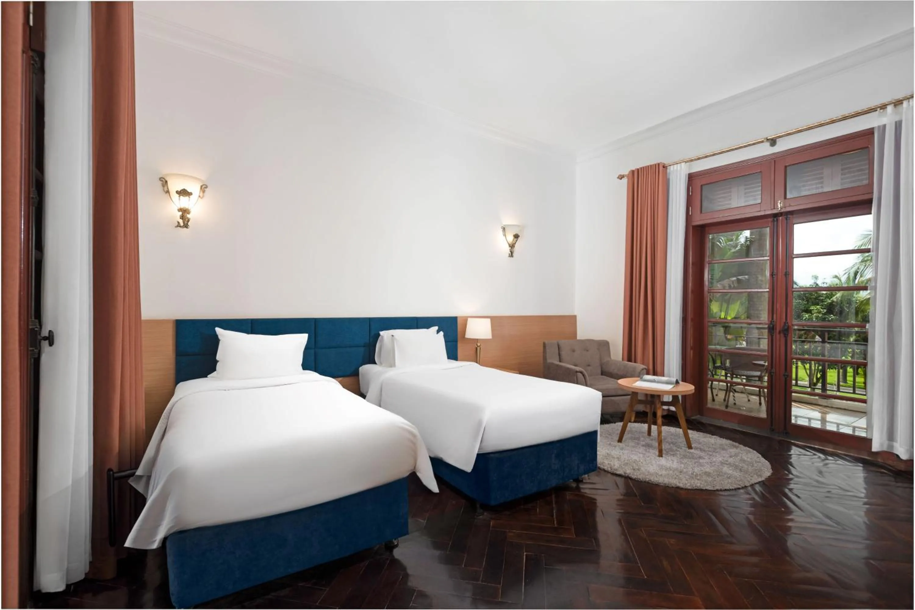 Bedroom, Bed in Tuan Chau Resort Ha Long