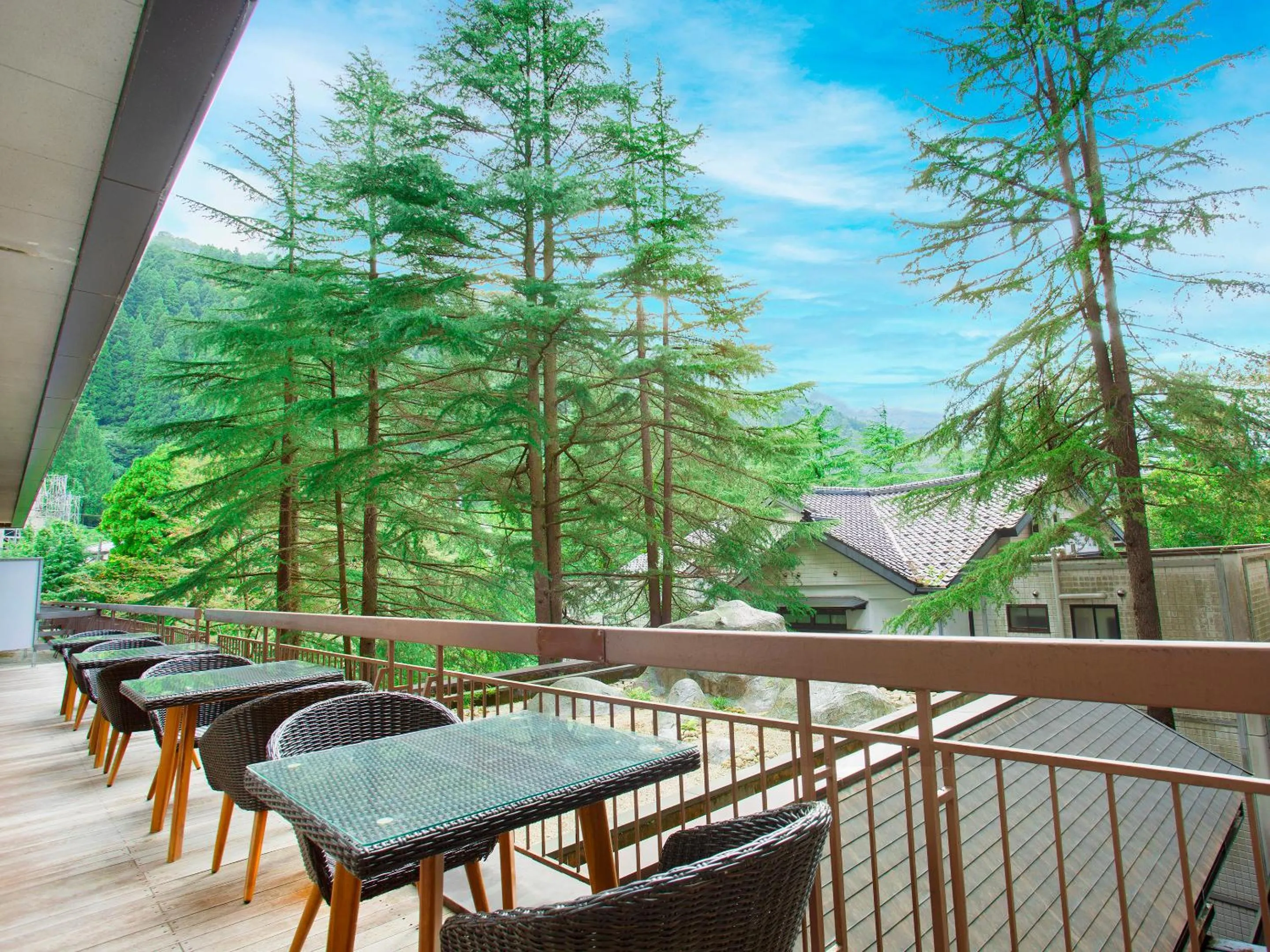 Balcony/Terrace in Ooedo Onsen Monogatari Unazuki Grand Hotel