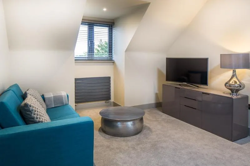 Bedroom in The Chequers Inn