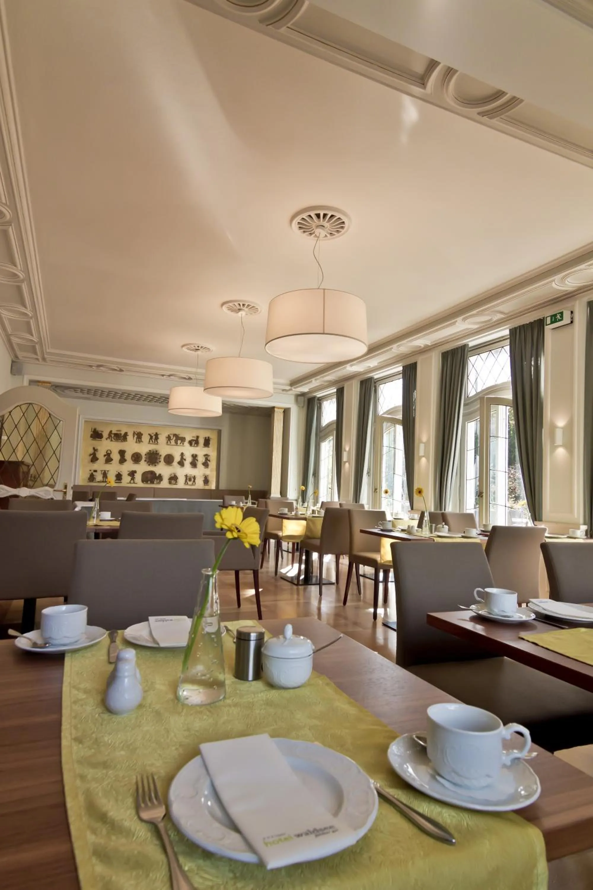 Restaurant/places to eat in Hotel Waldsee