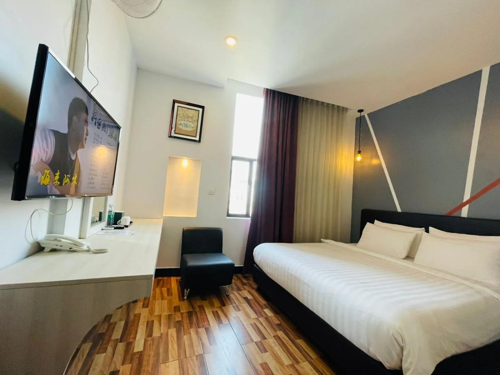 TV and multimedia, Bed in DE Hotel