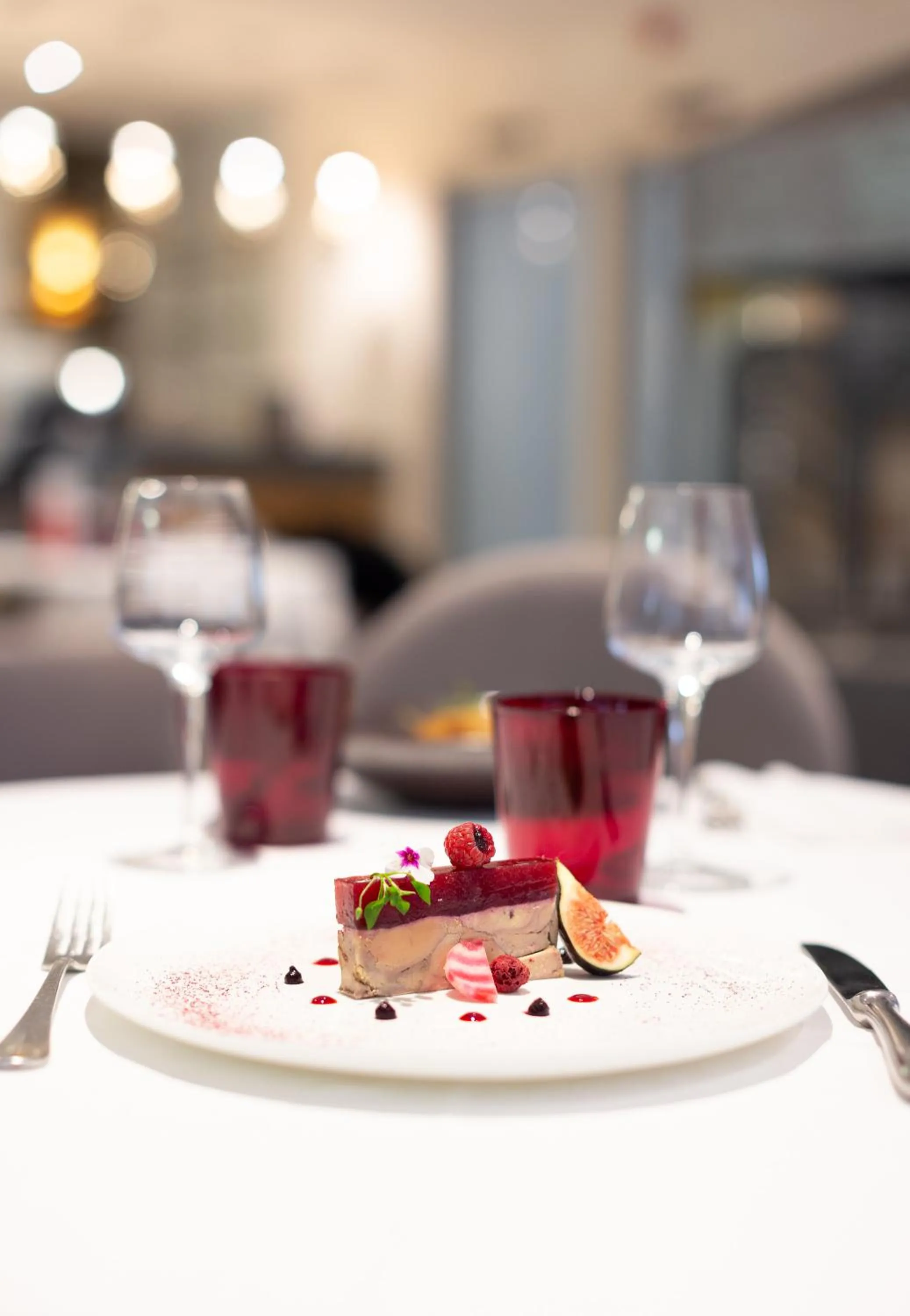 Food in Logis La Résidence