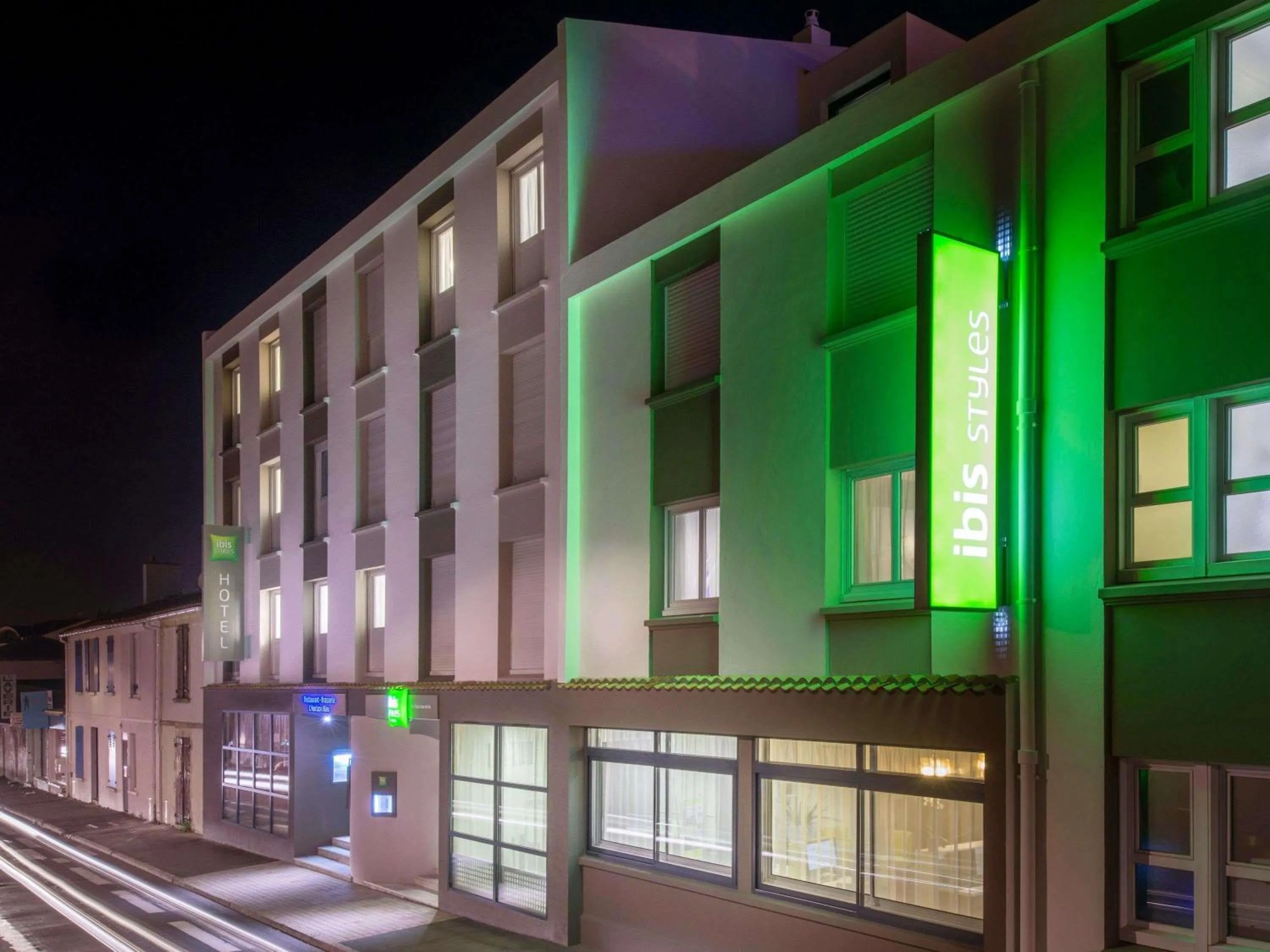 Bedroom in ibis Styles St Gilles Croix de Vie centre-ville