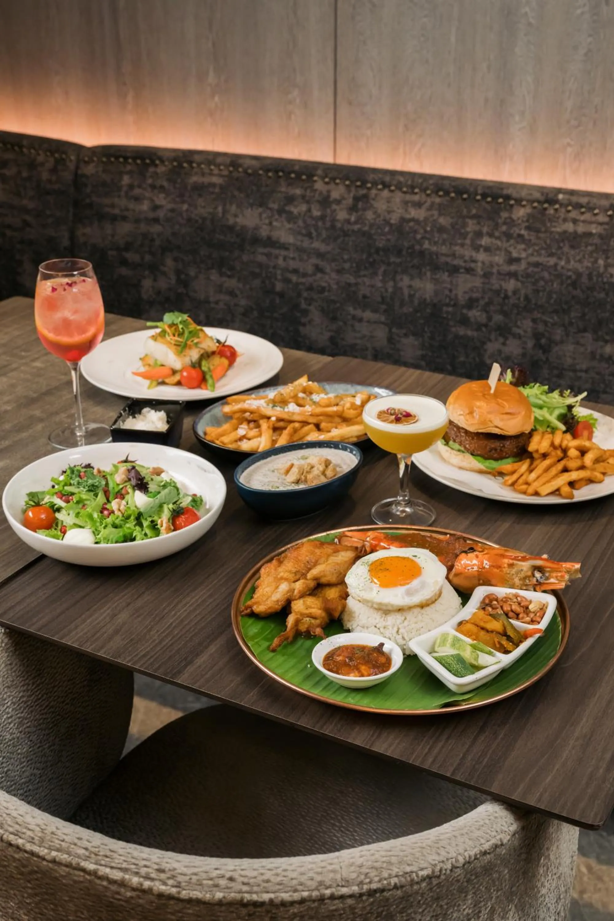 Food and drinks in Dao by Dorsett AMTD Singapore