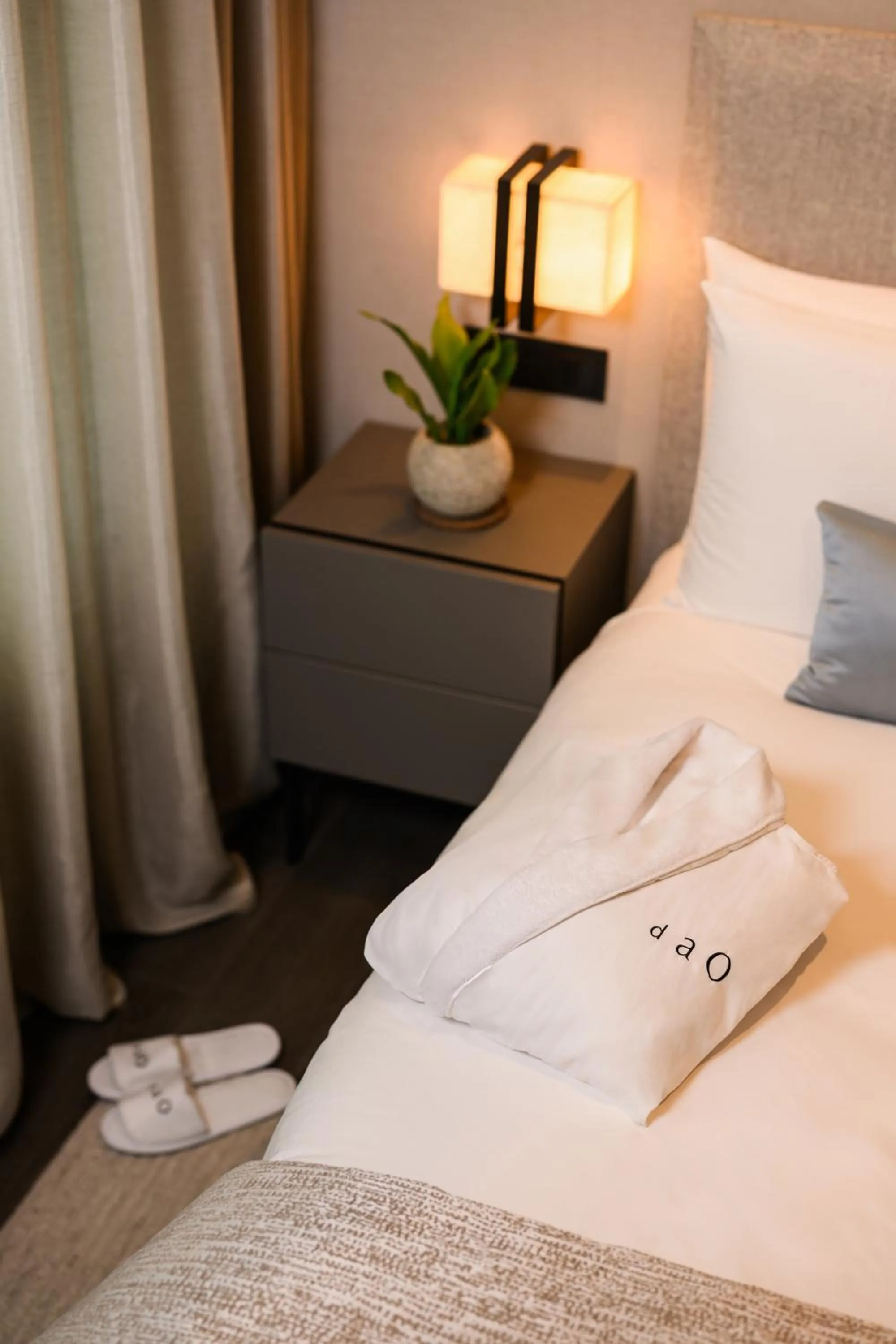 Bedroom, Bed in Dao by Dorsett AMTD Singapore