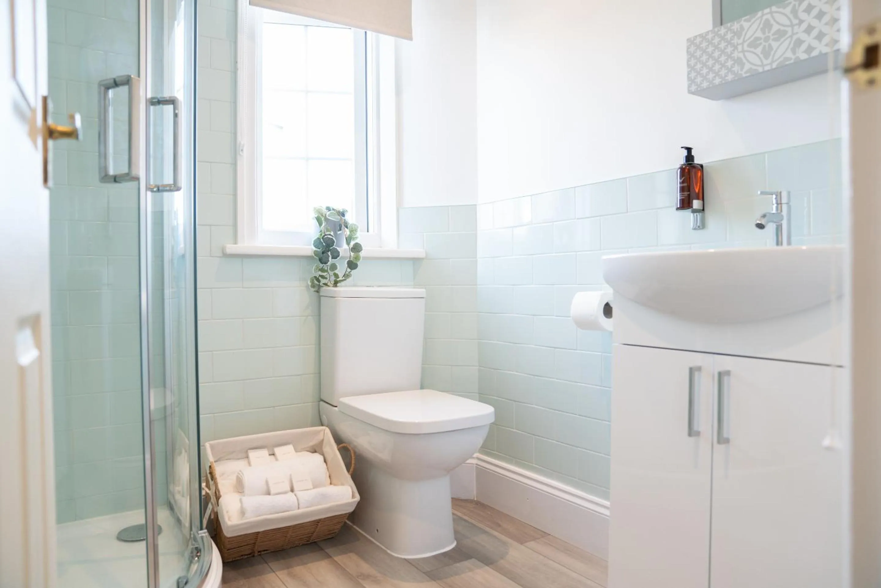 Bathroom in The Crab And Lobster Inn