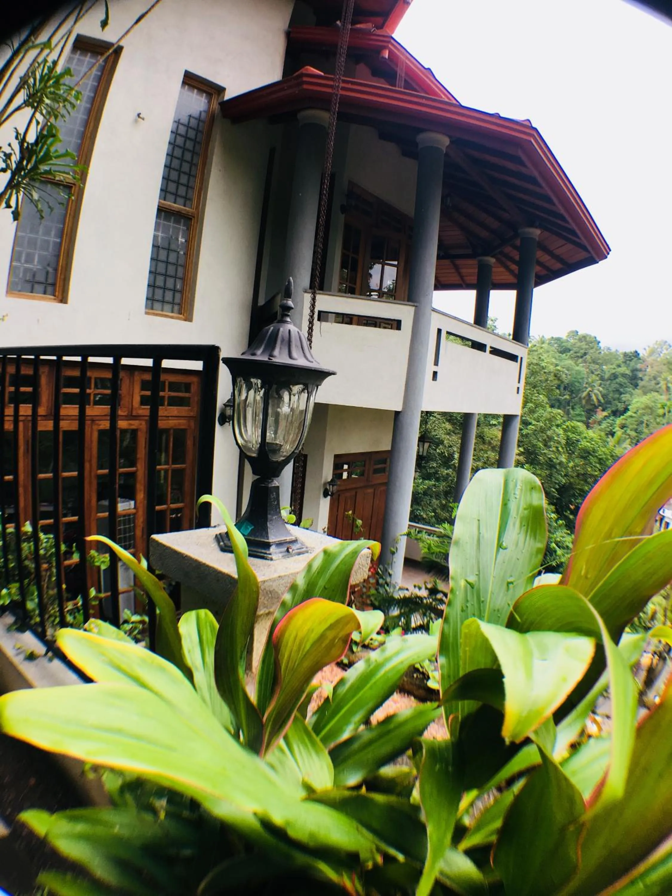 Facade/entrance in Villa Familia