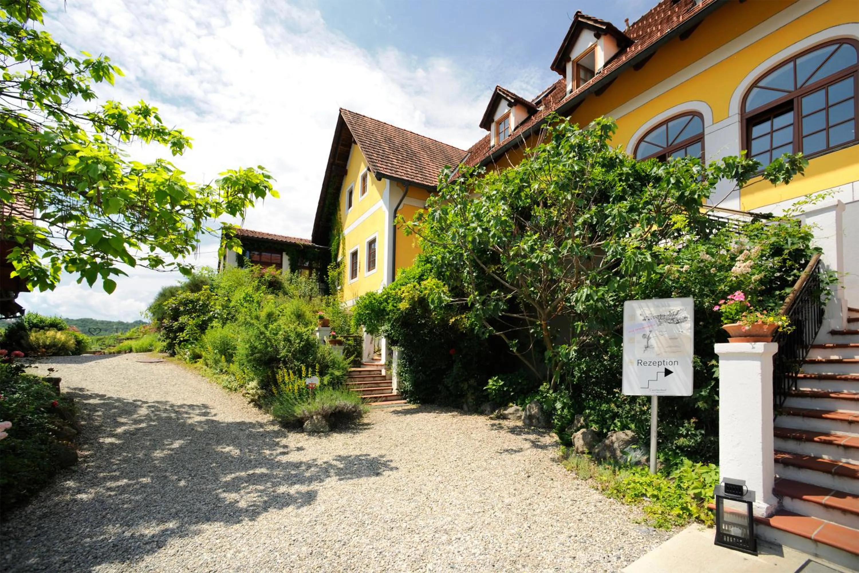 Property building in Sattlerhof Genießerhotel & Weingut