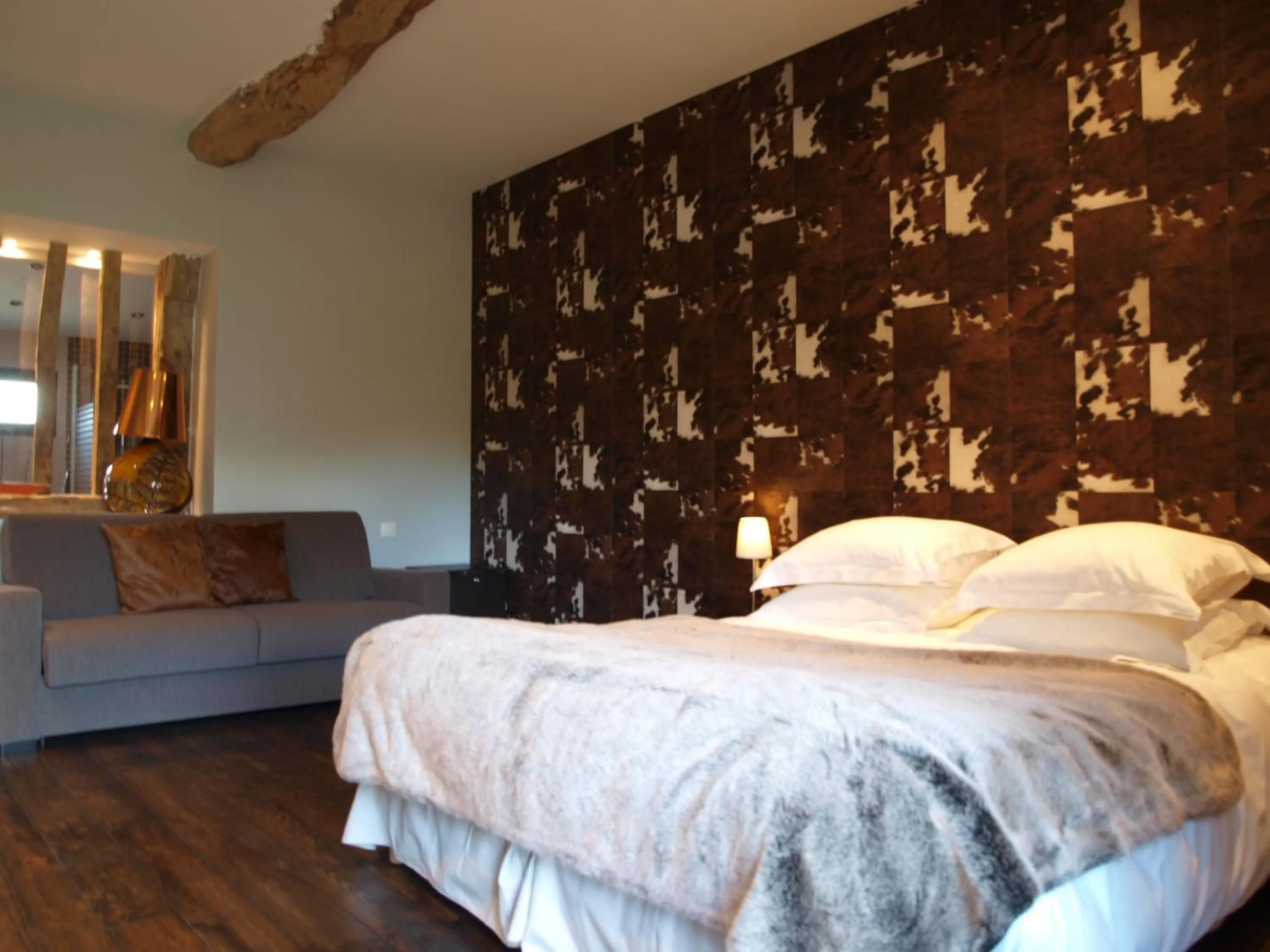 Bedroom, Bed in Clos Masure hôtel de campagne