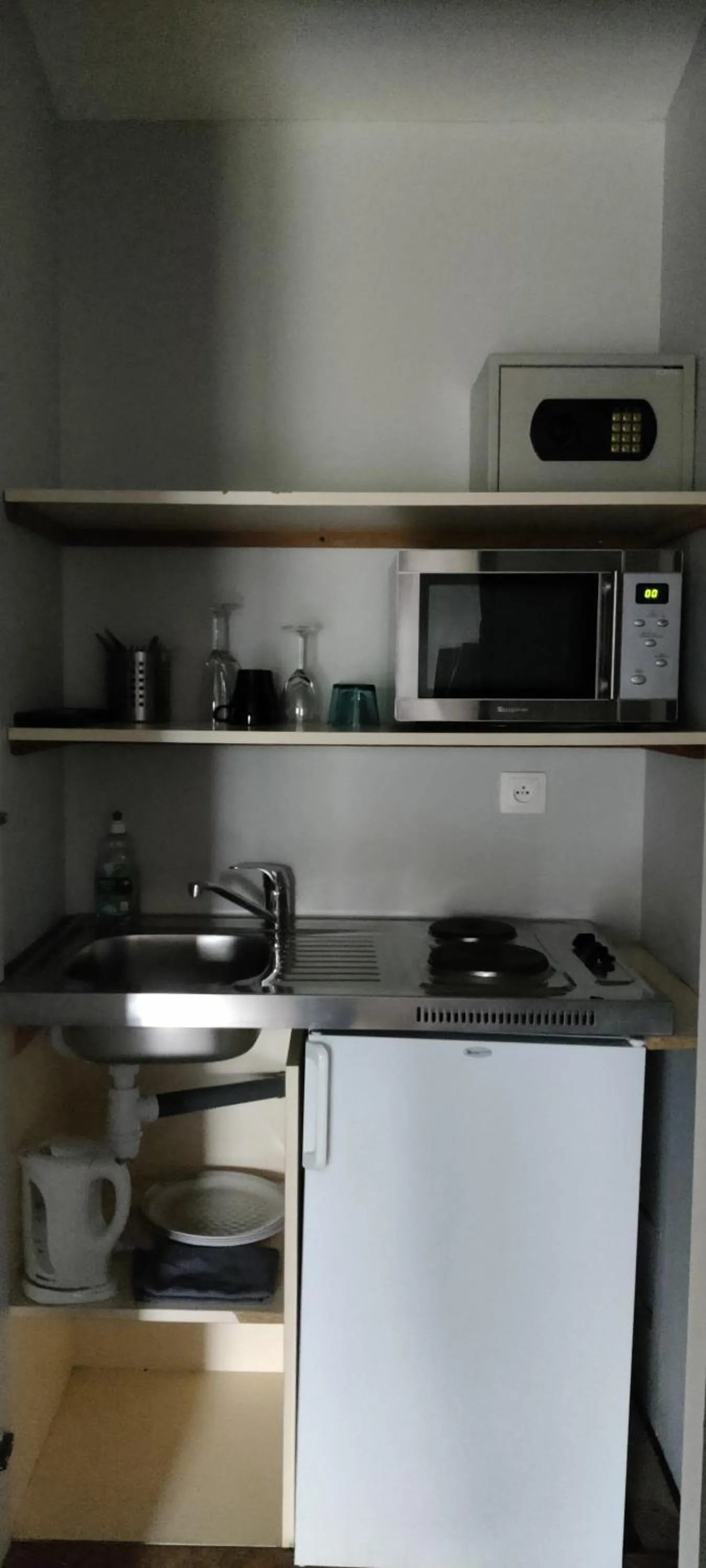 Kitchen or kitchenette in Clos Masure hôtel de campagne
