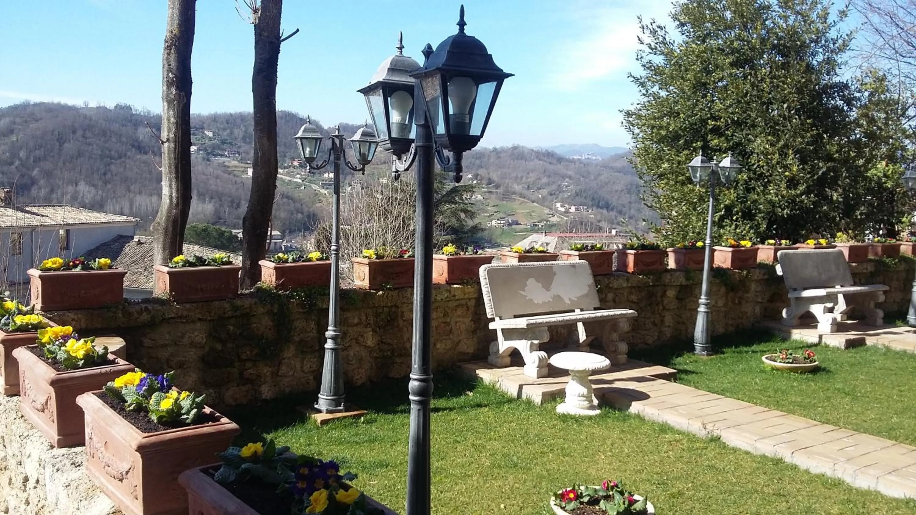 Garden in Palazzo Moraschi Subiaco