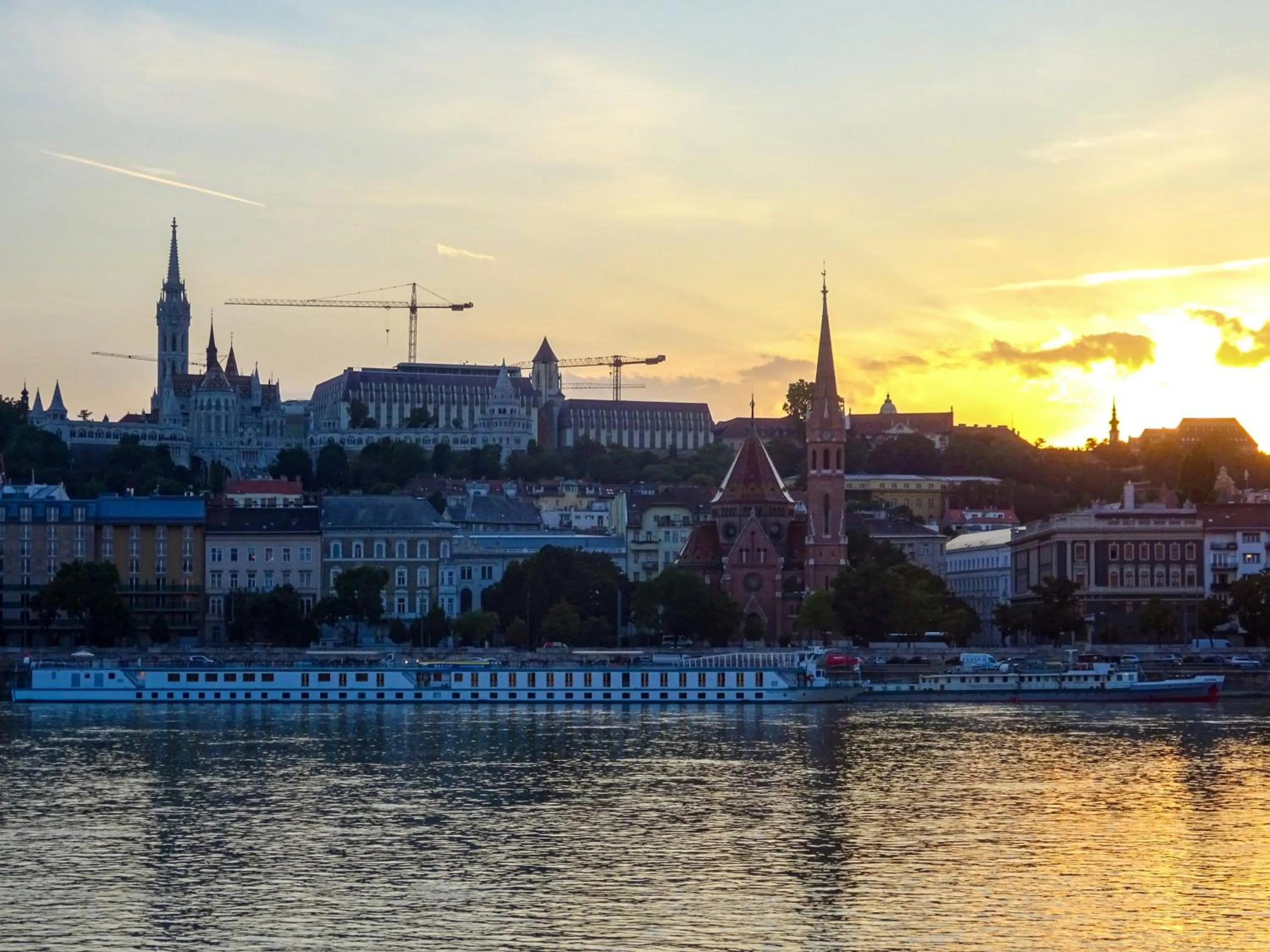 Nearby landmark in Three Corners Hotel Anna