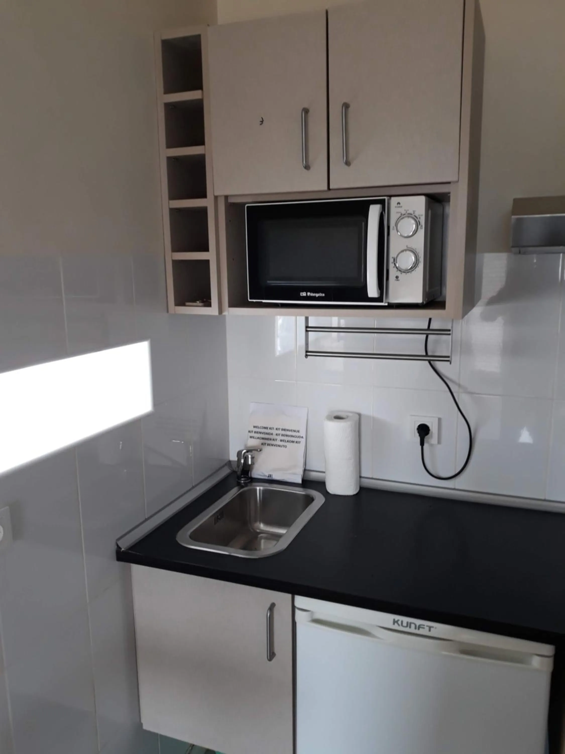 Kitchen or kitchenette in Camping San Javier