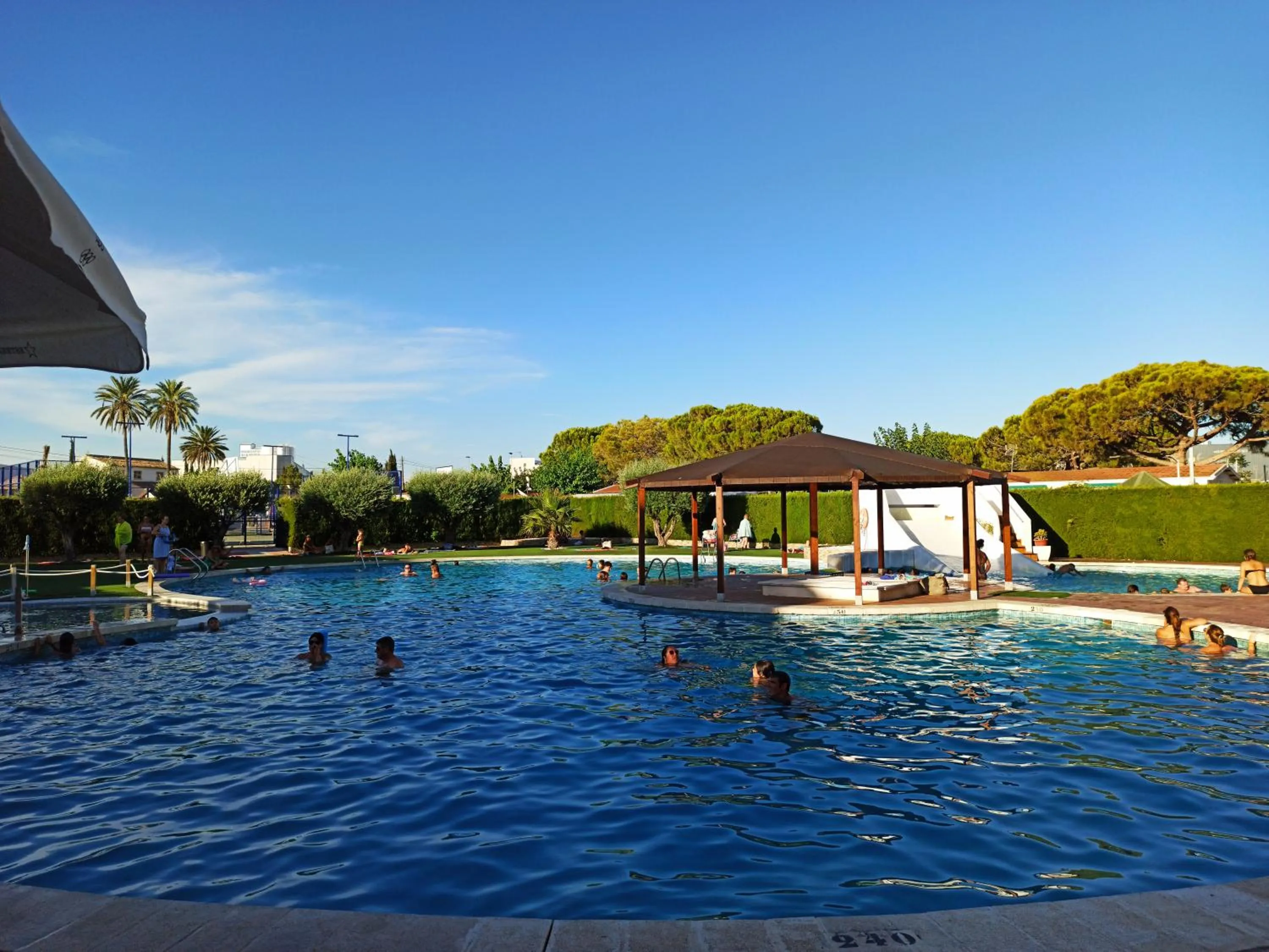 Swimming pool in Camping San Javier
