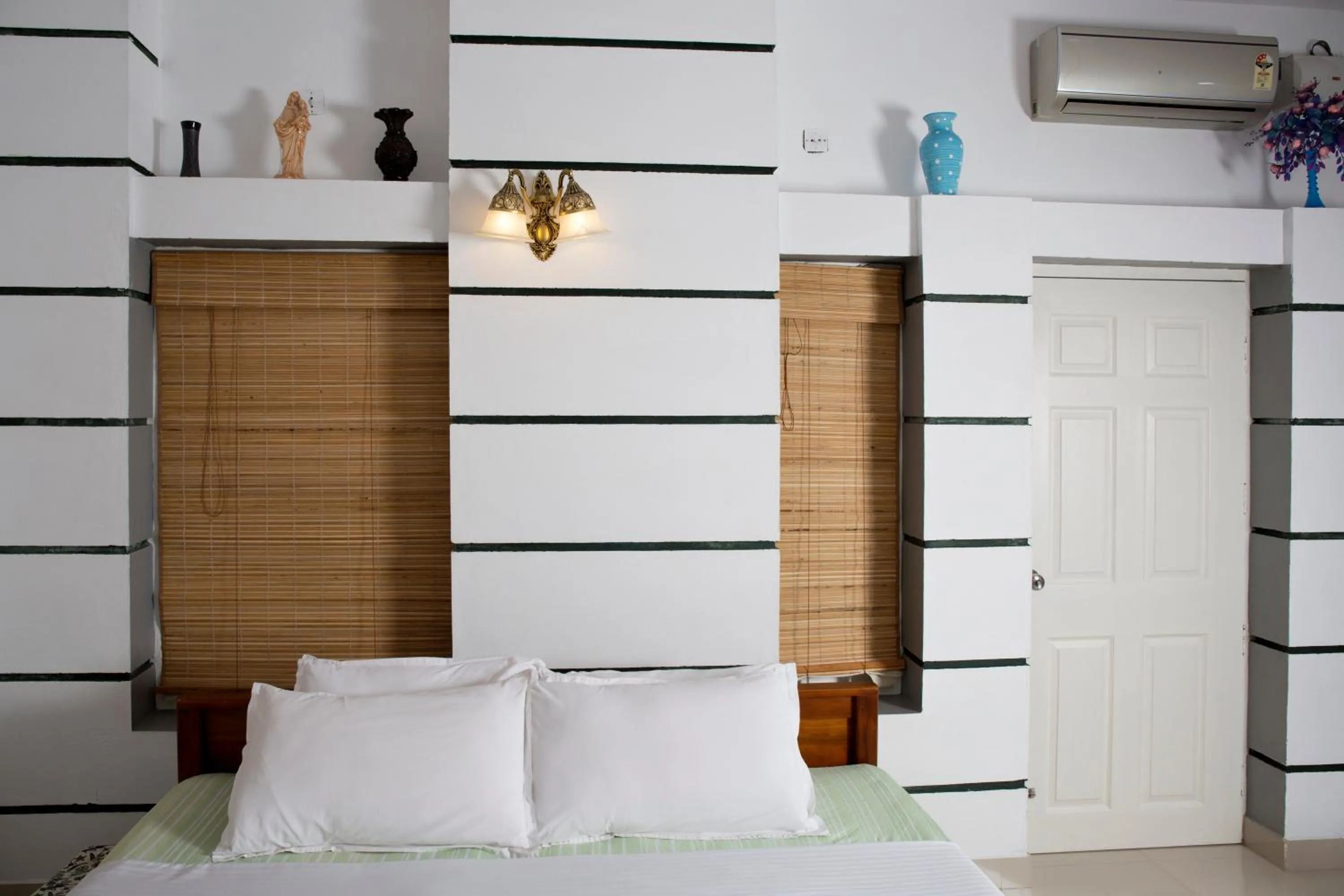 Bed in Rock Haven Wayanad