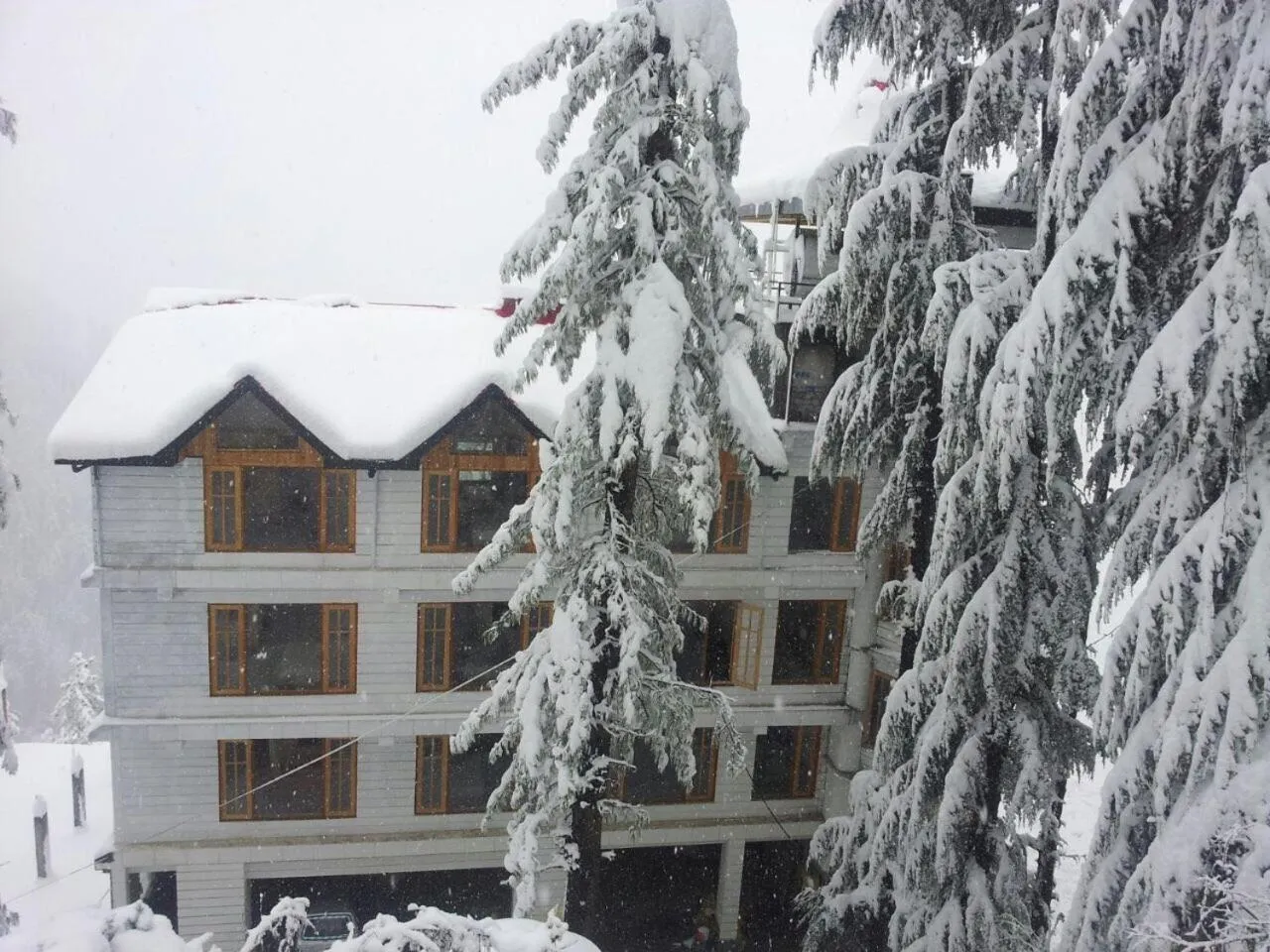 Facade/entrance in The Byke Nature Vilas Pure Veg