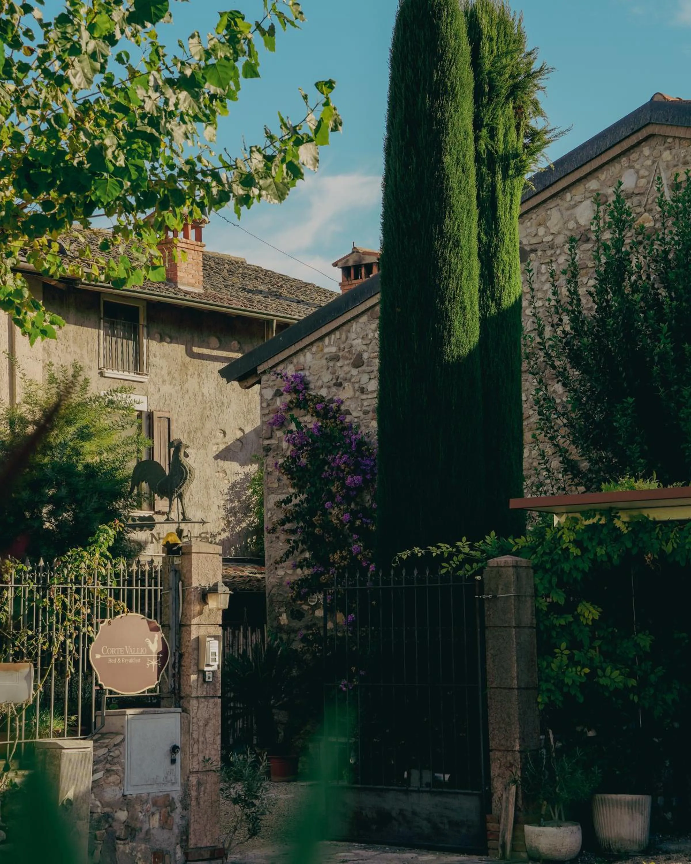 Property building in Corte Vallio