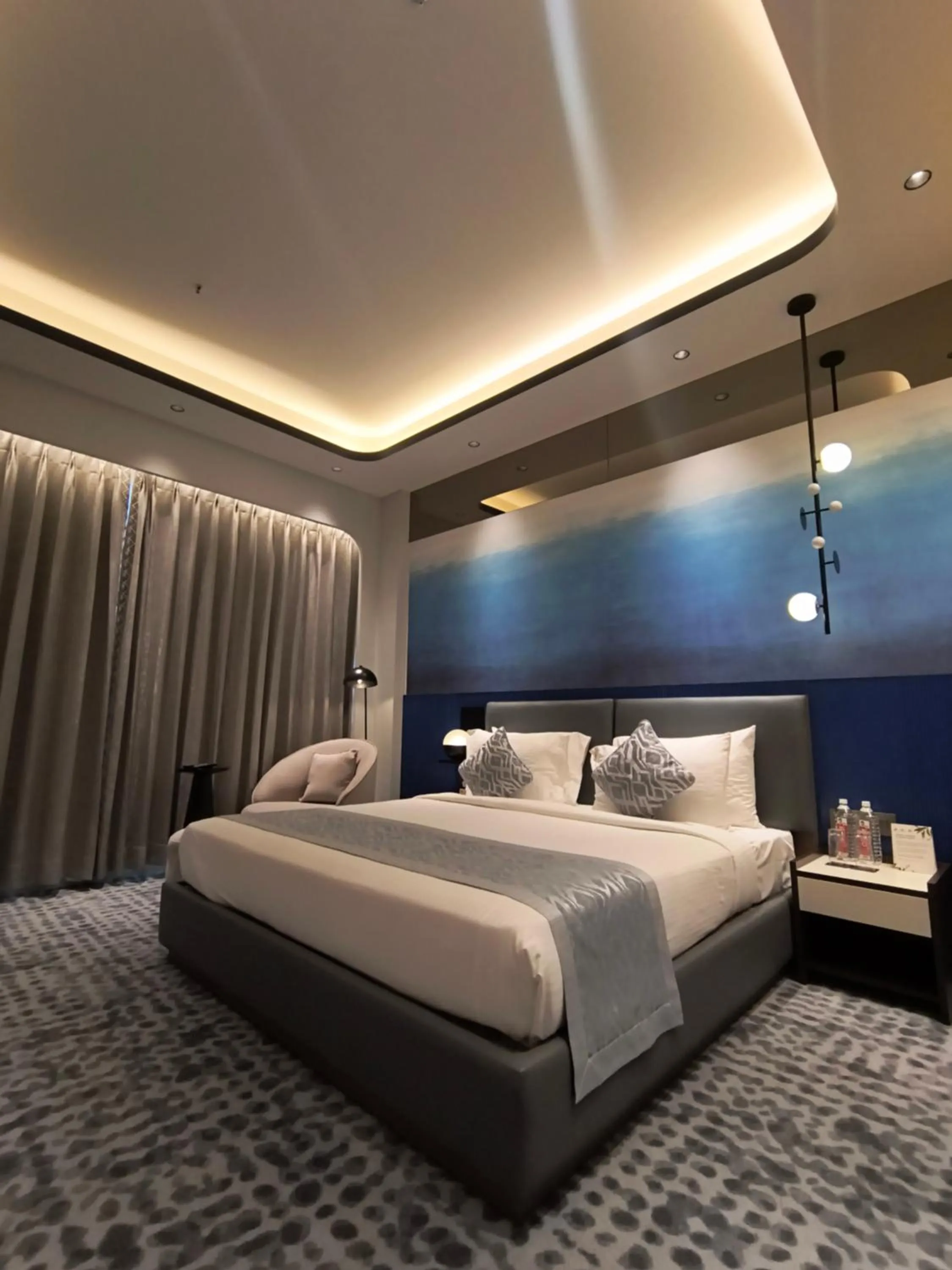 Bedroom, Bed in Sayaji Raipur