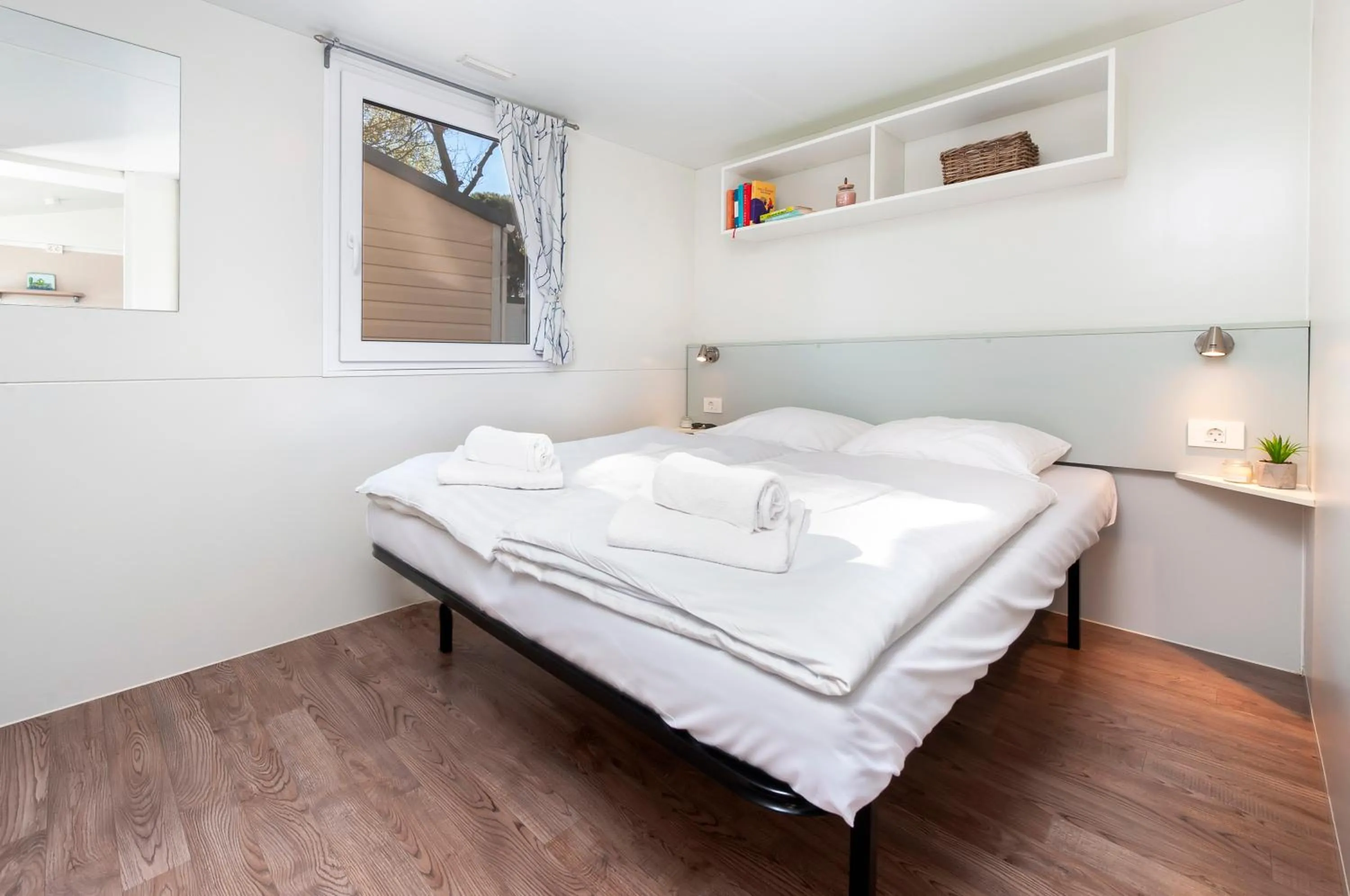 Photo of the whole room, Bed in Glamping and Mobile Homes Lavanda - Holiday Centre Bi VIllage