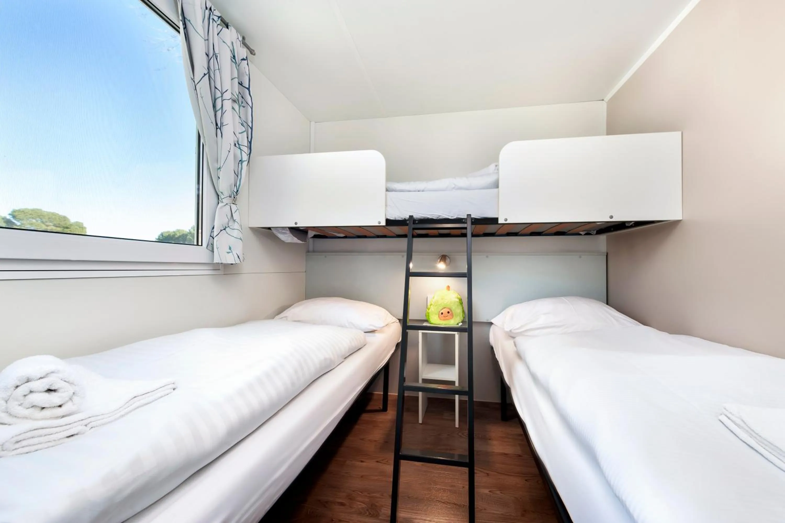 Photo of the whole room, Bed in Glamping and Mobile Homes Lavanda - Holiday Centre Bi VIllage