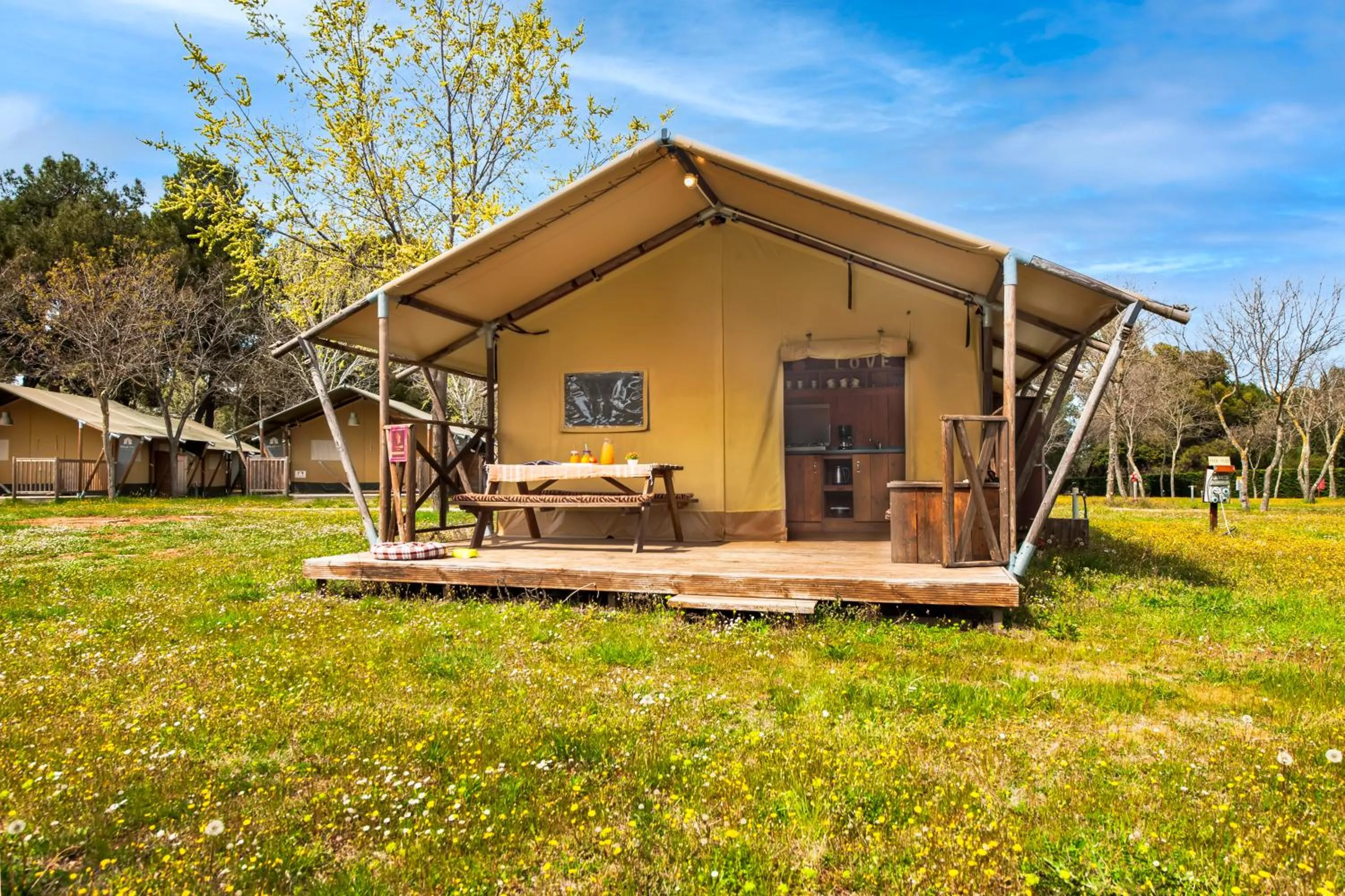 Property building in Glamping and Mobile Homes Lavanda - Holiday Centre Bi VIllage