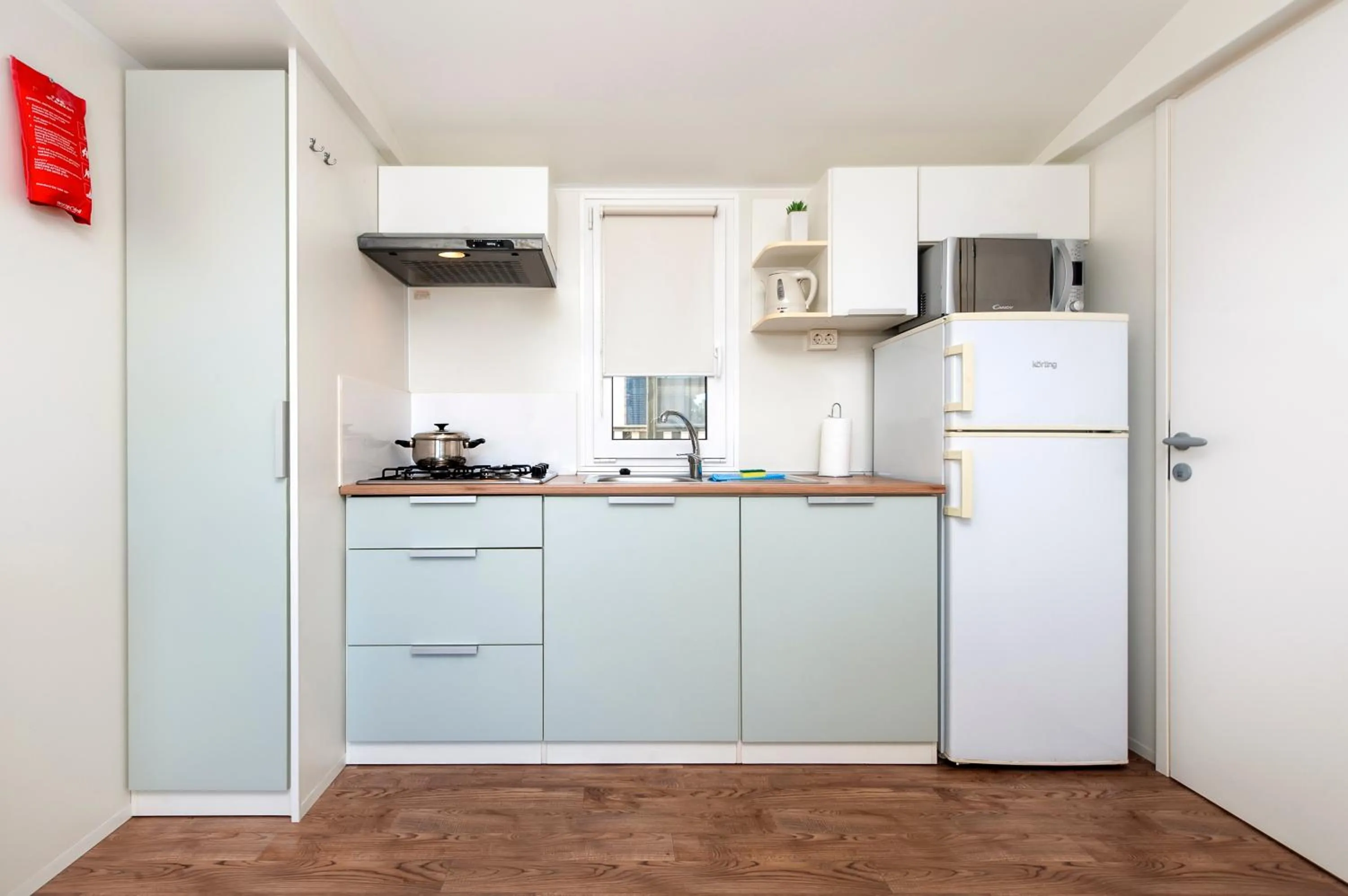 Kitchen or kitchenette in Glamping and Mobile Homes Lavanda - Holiday Centre Bi VIllage