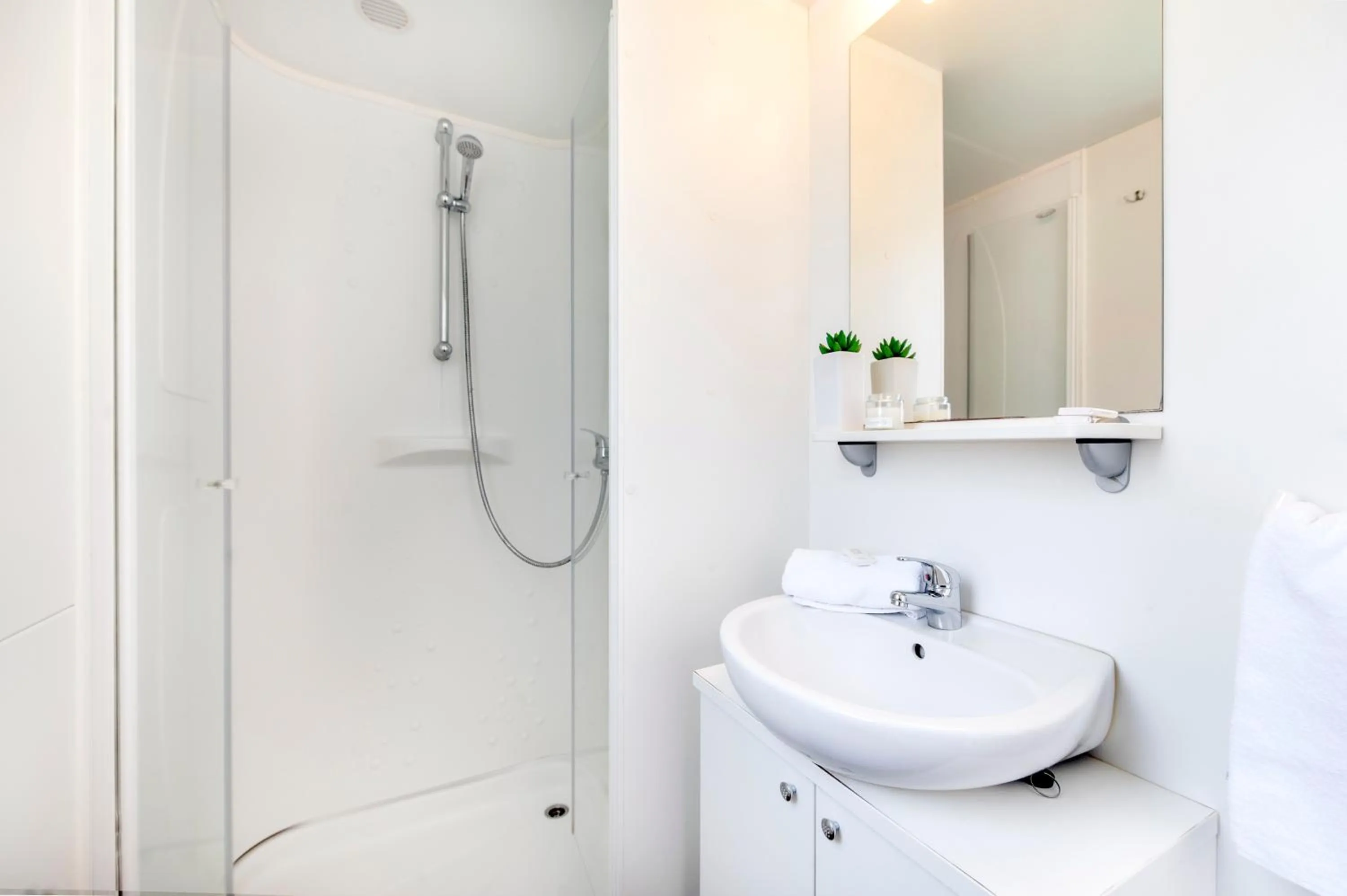 Toilet in Glamping and Mobile Homes Lavanda - Holiday Centre Bi VIllage