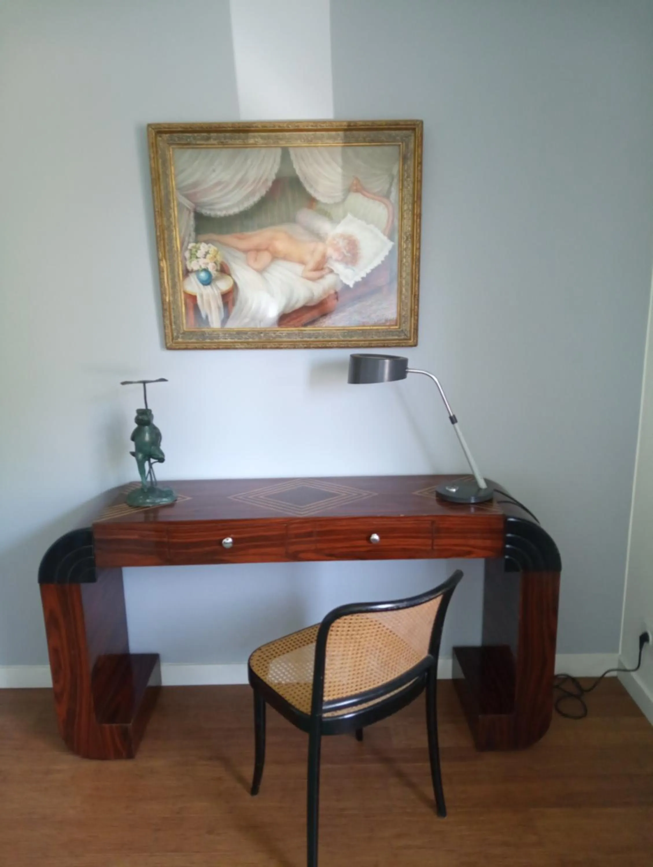 Seating area in La Galerie