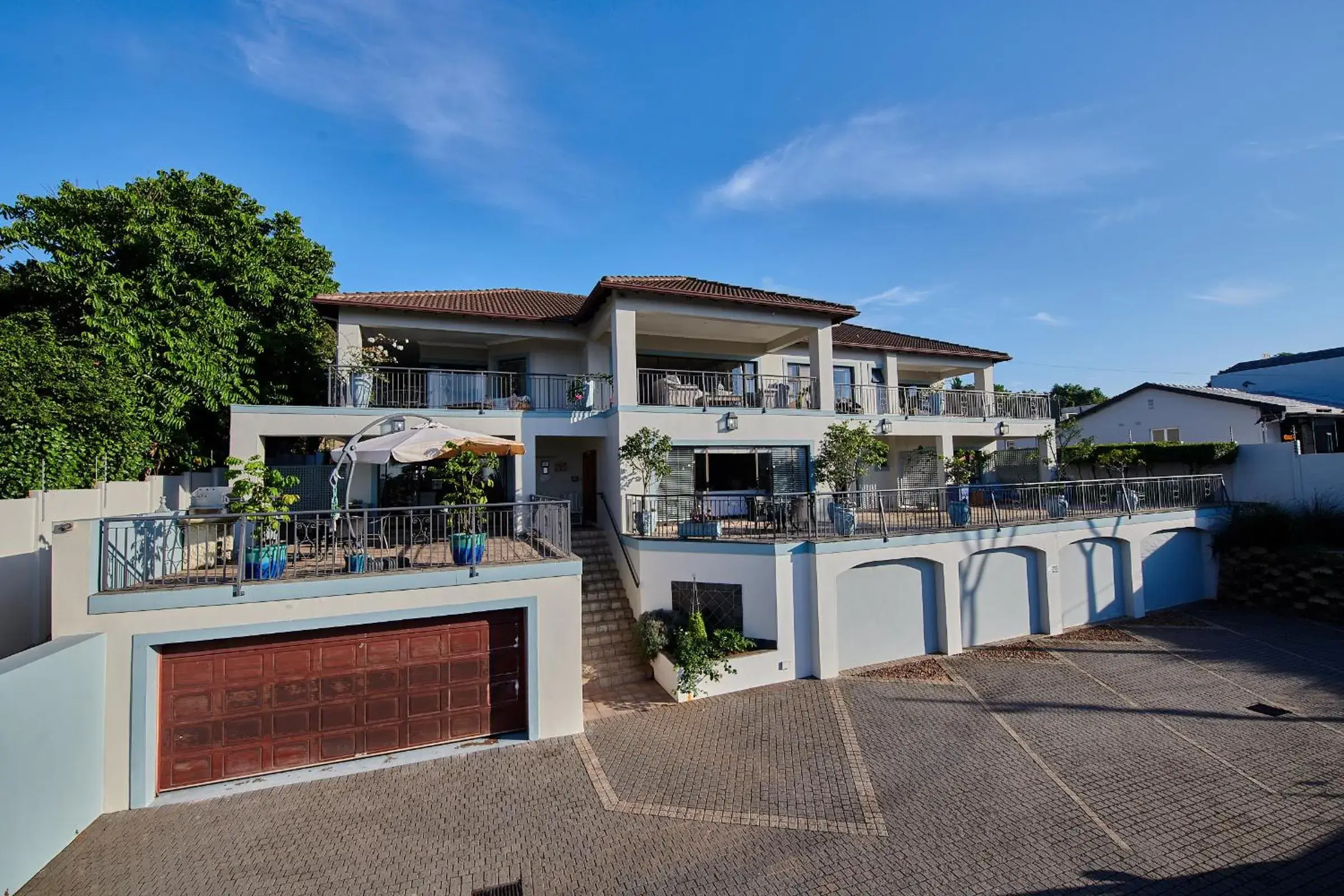 The Hamptons Guest House The Hamptons Guest House