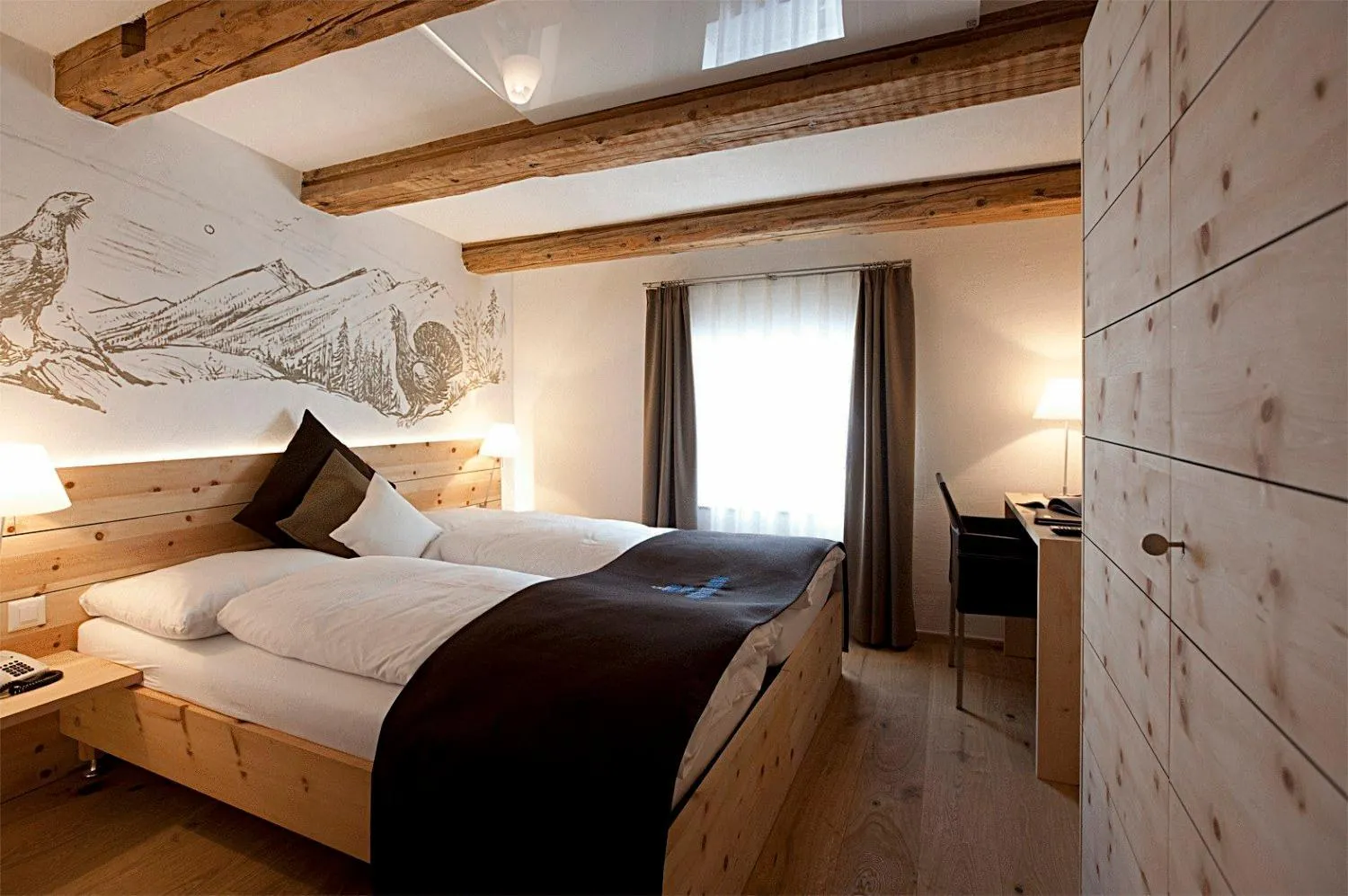 Bed in Hotel Crusch Alba Zernez