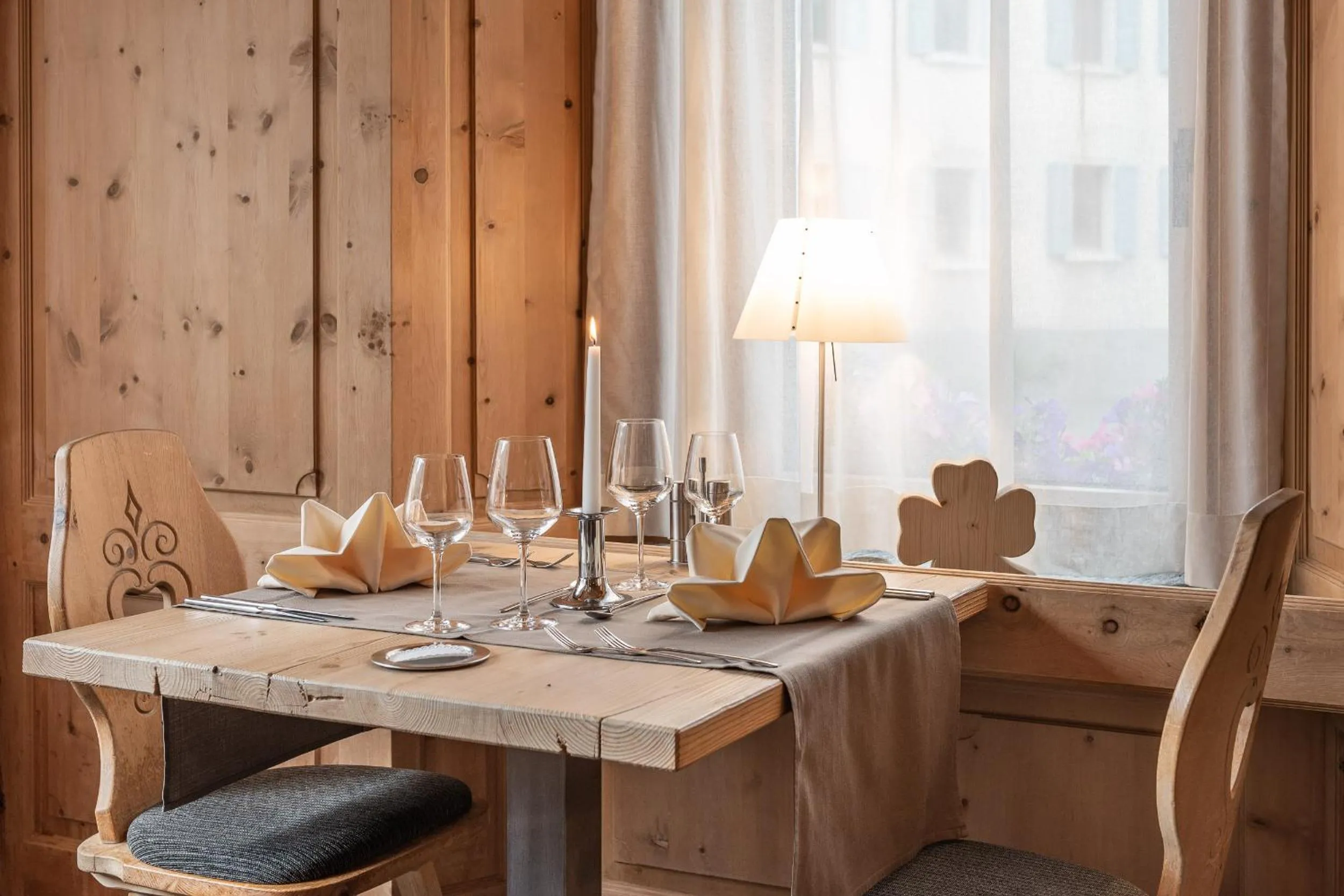 Restaurant/places to eat in Hotel Crusch Alba Zernez