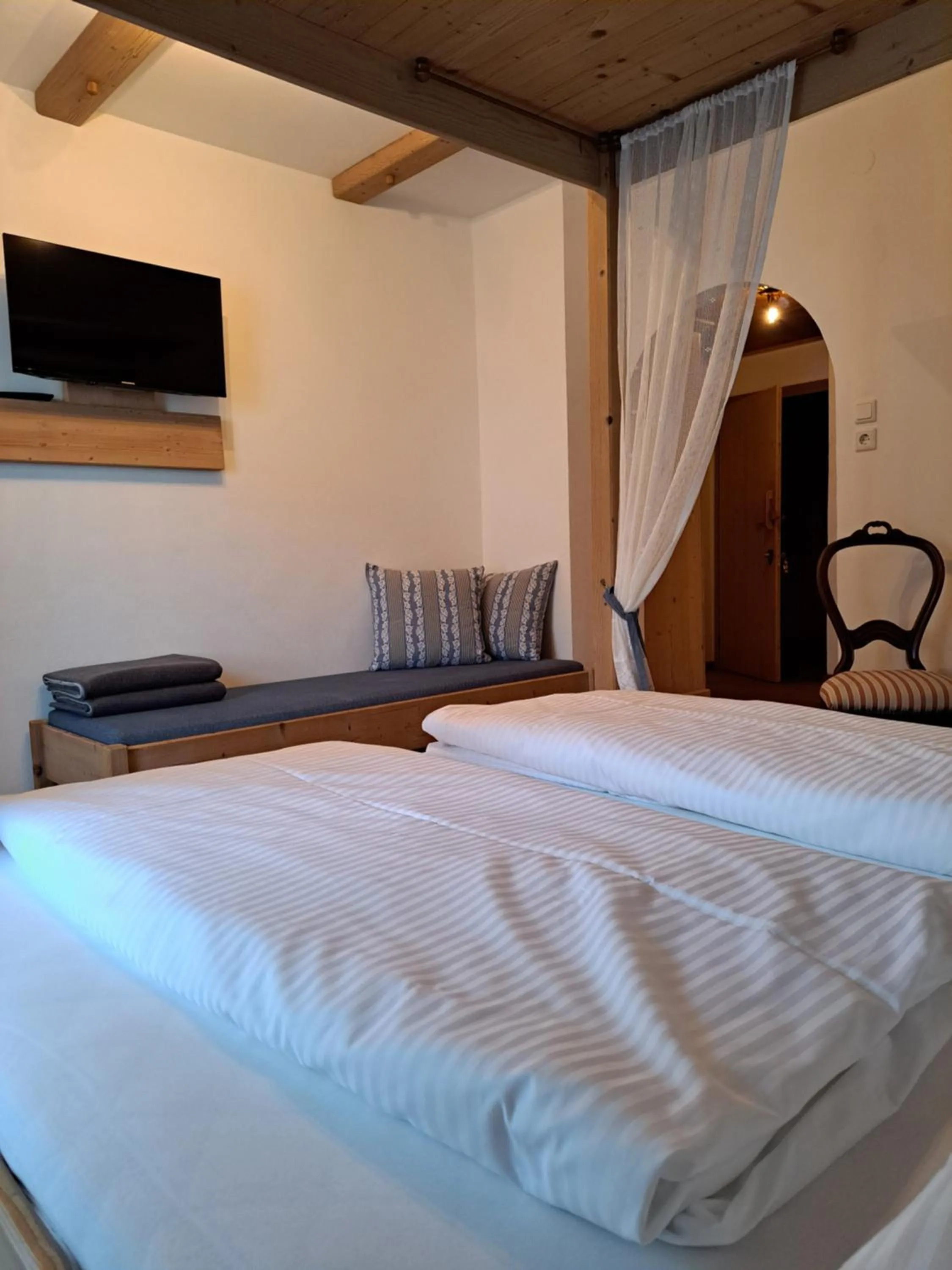 Bed in Gasthof Stauder