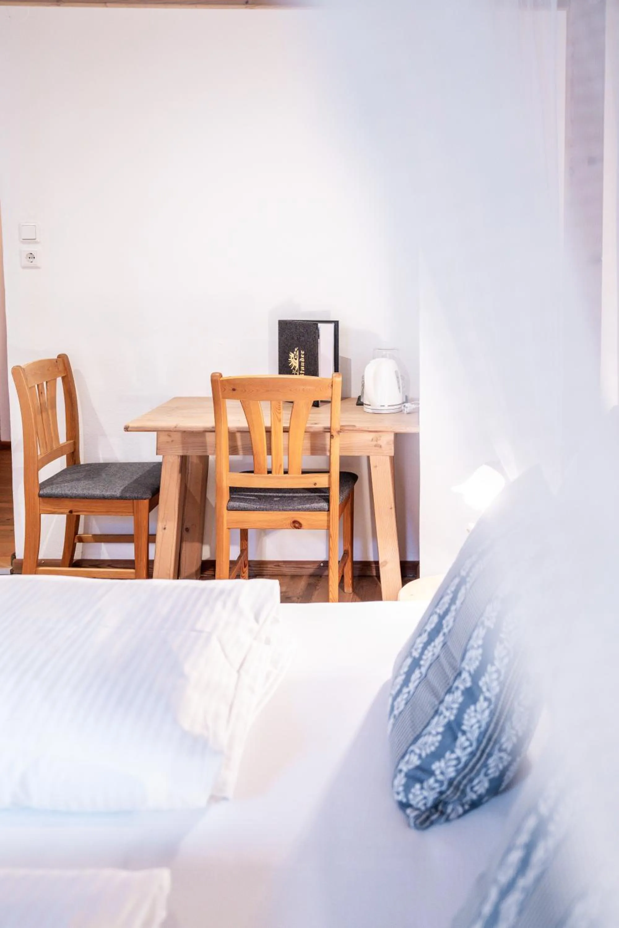 Balcony/Terrace, Bed in Stauders Zimmer und Ferienwohnungen