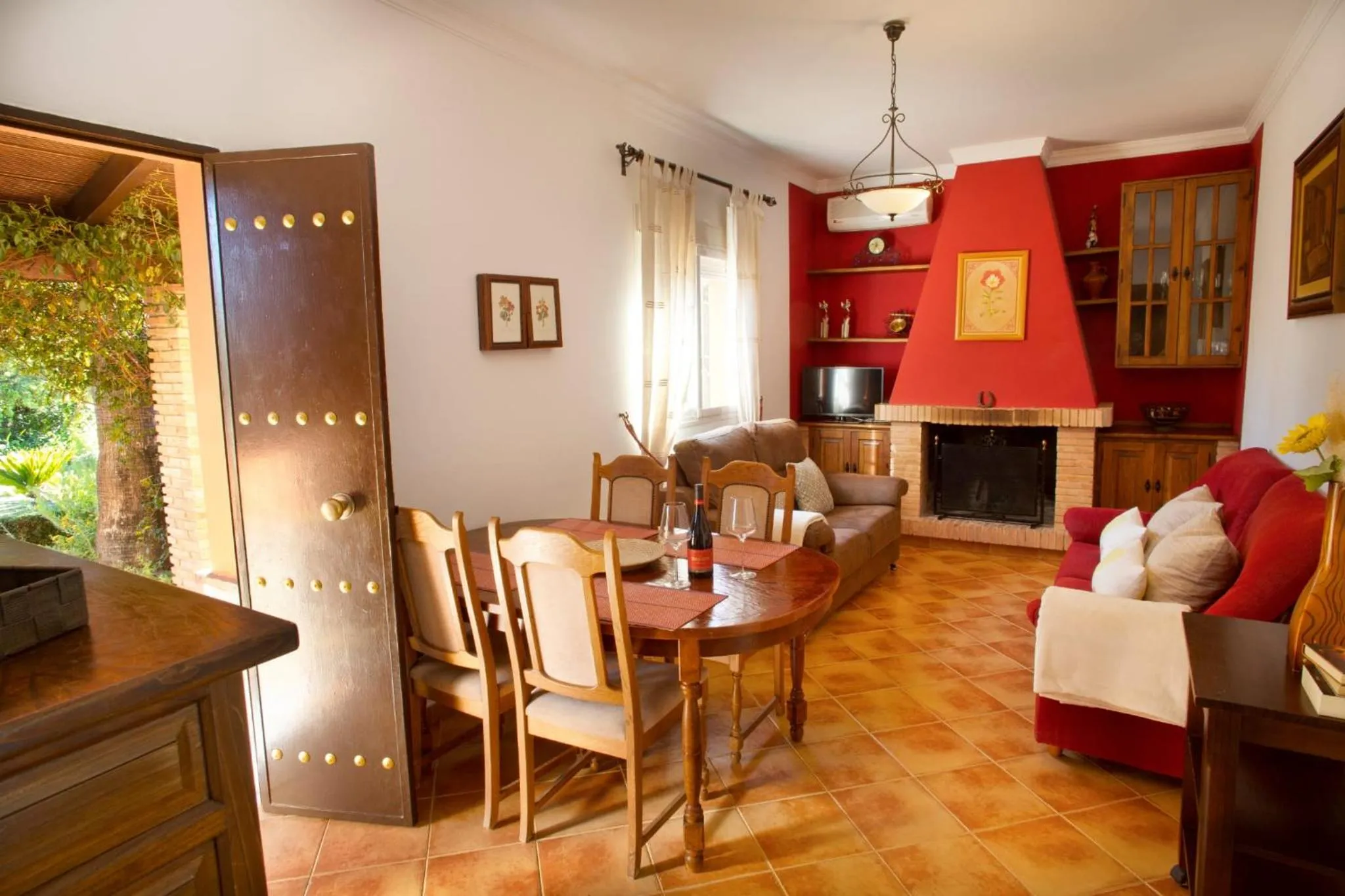 Property building in Casa Rural Los Niños