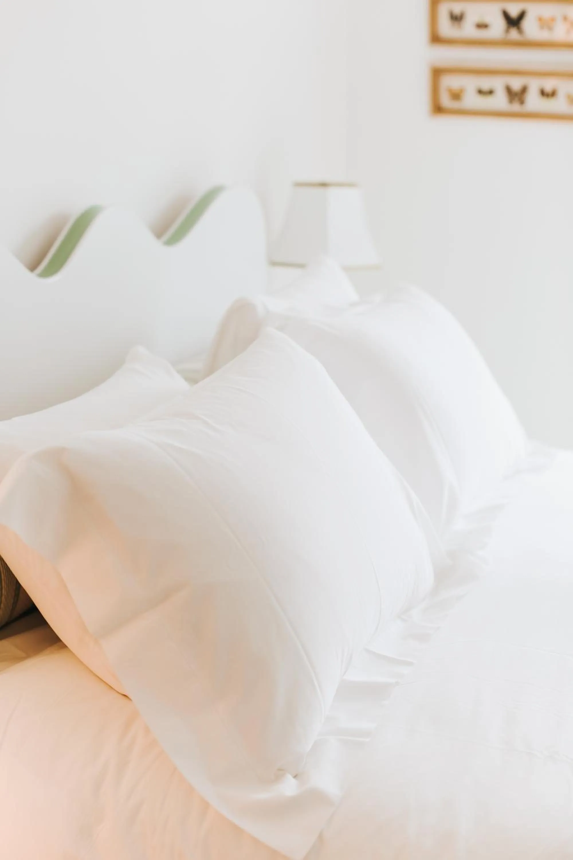 Bed in Chebeague Island Inn