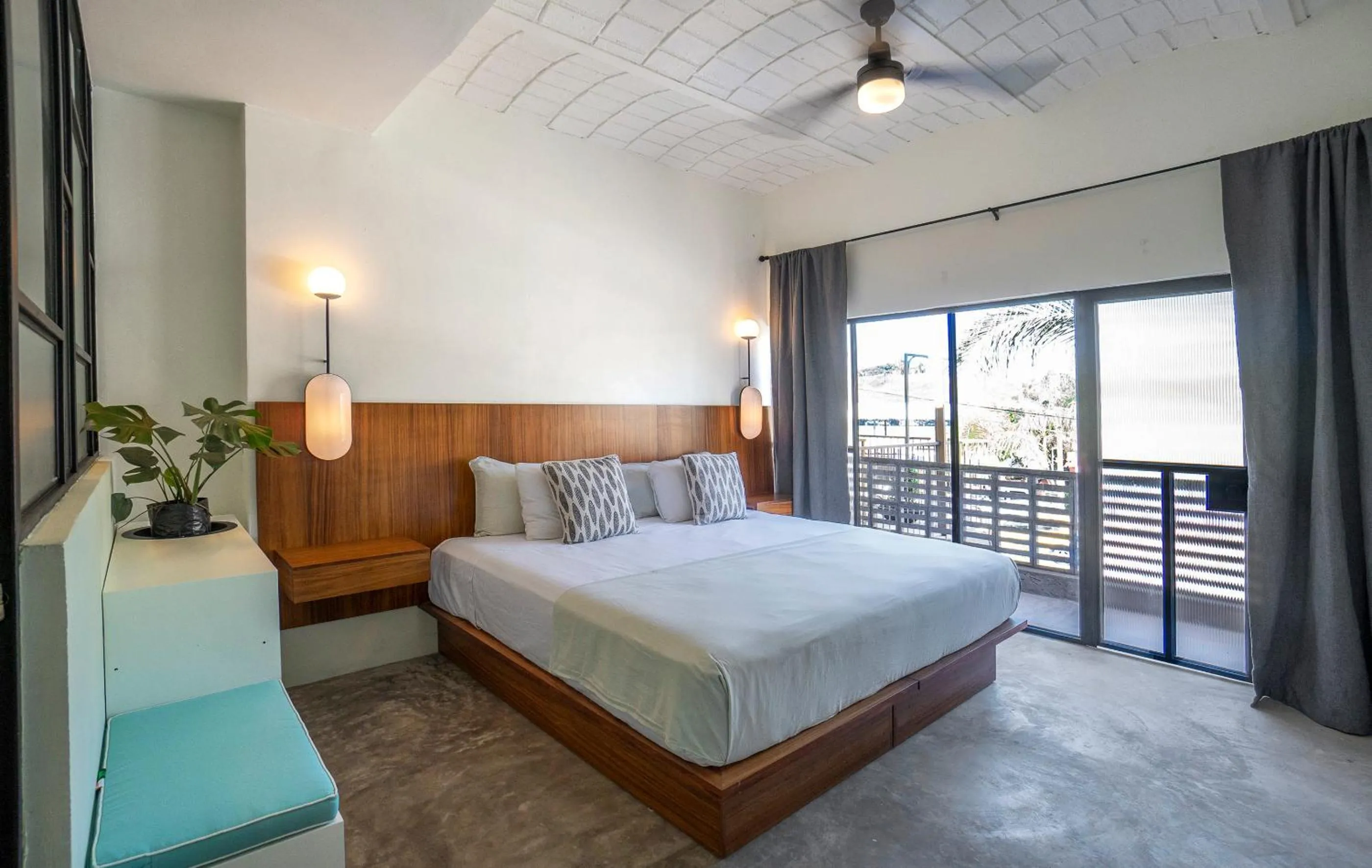 Deluxe Queen Room in Casa Pia