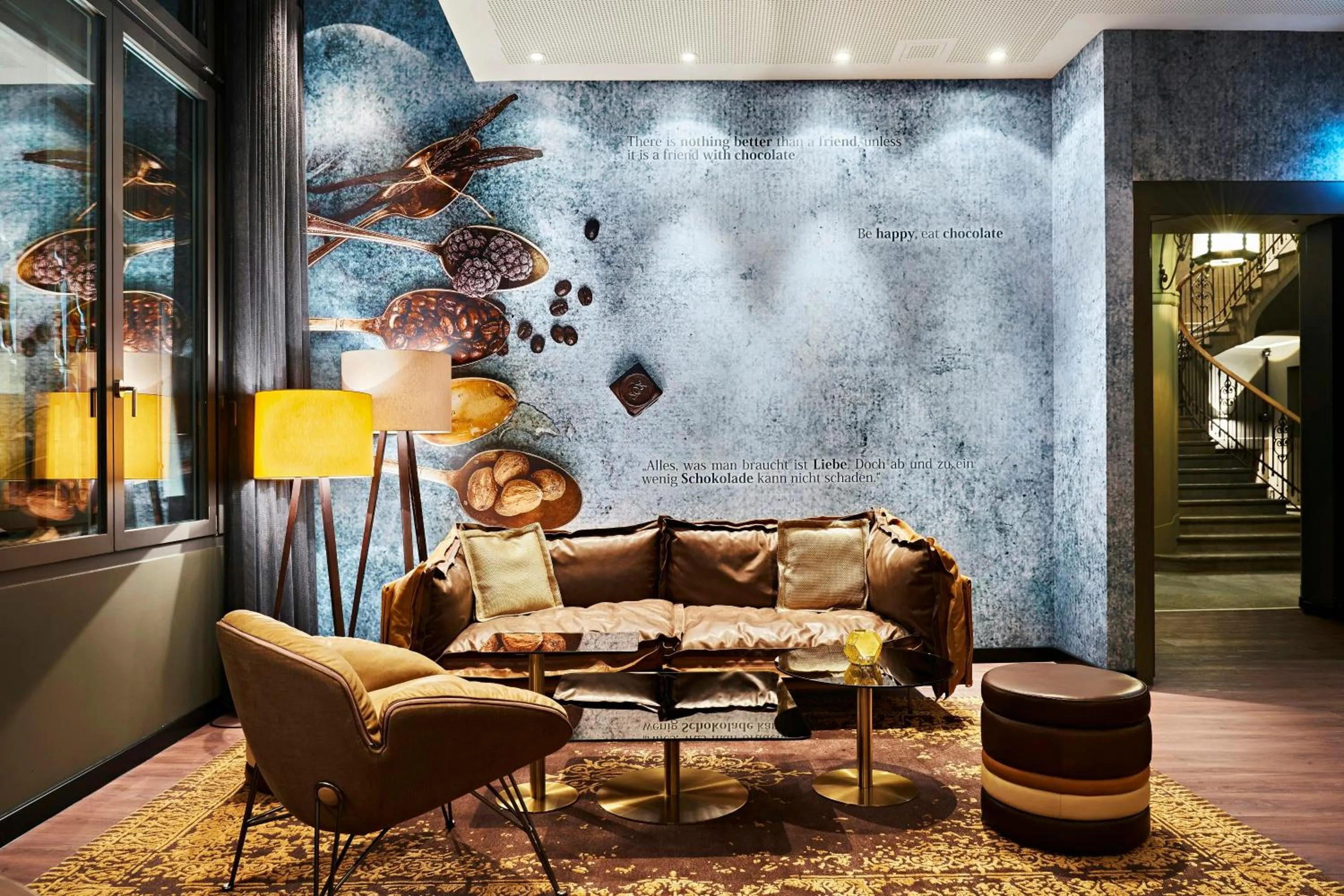Lounge or bar in Motel One Zürich