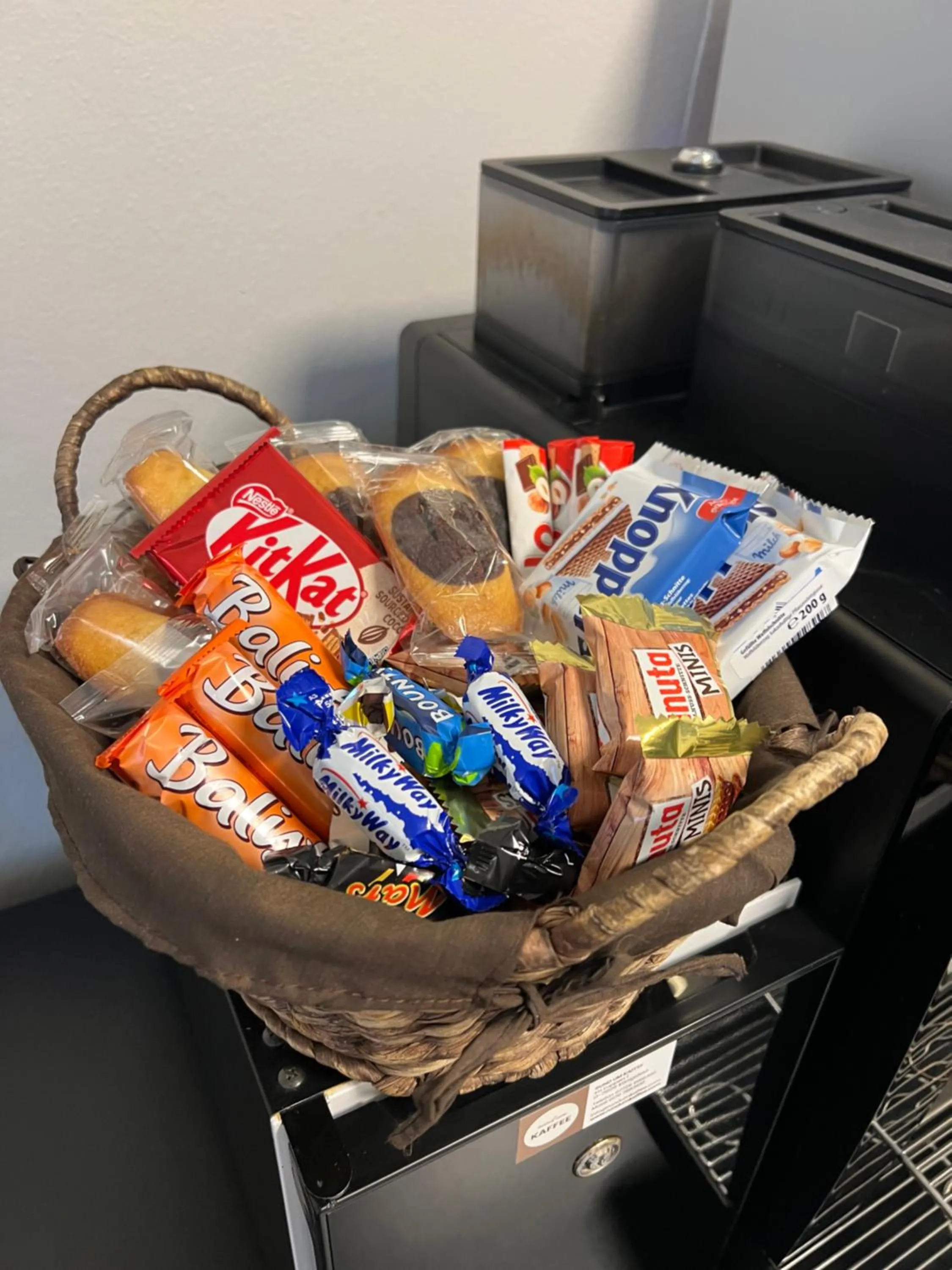 Food and drinks in Hotel Capri