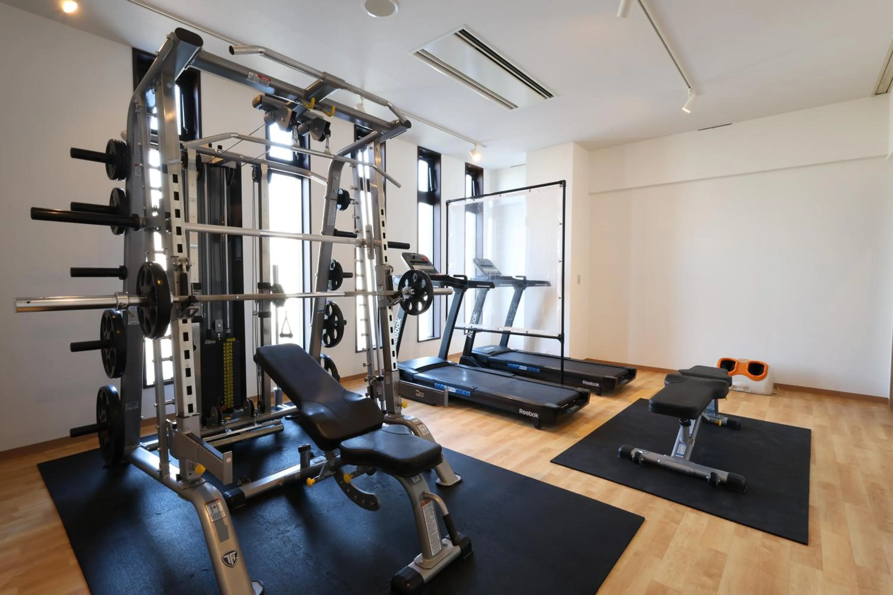 Fitness centre/facilities in Kojohama Onsen Hotel