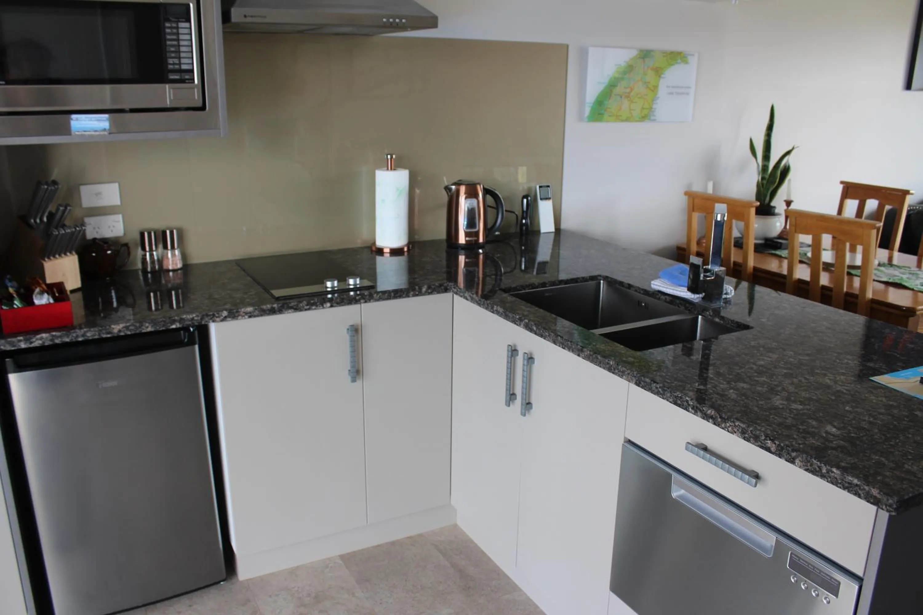 Kitchen or kitchenette in The Mackenzie Suites