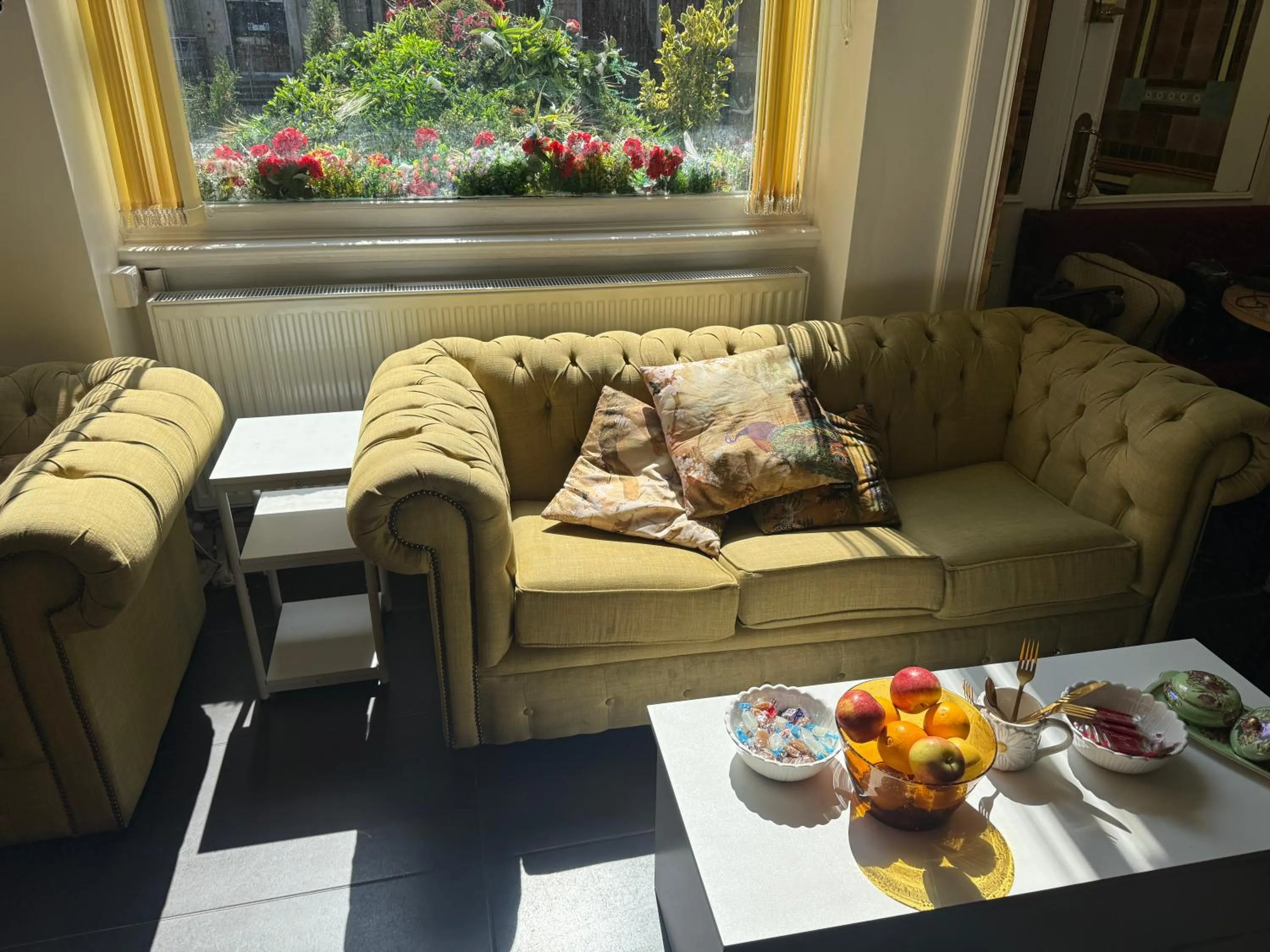 Lobby or reception in City London Hotel