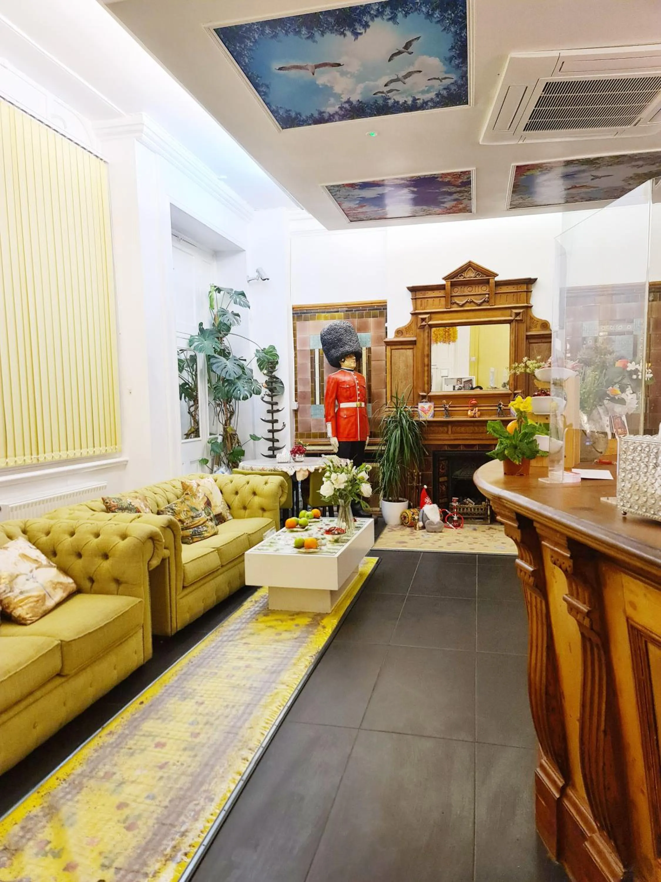 Lobby or reception in City London Hotel