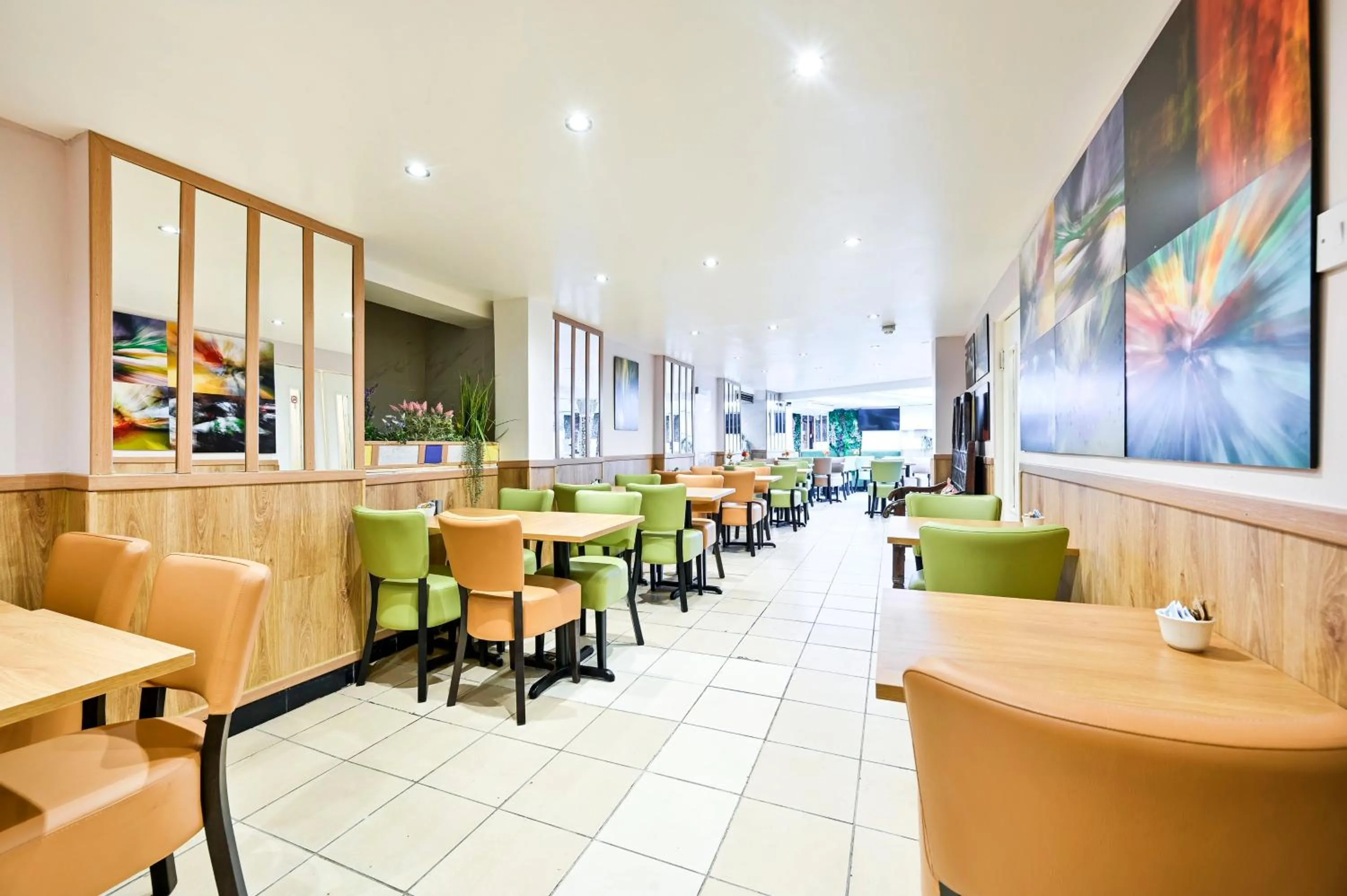 Continental breakfast in City London Hotel