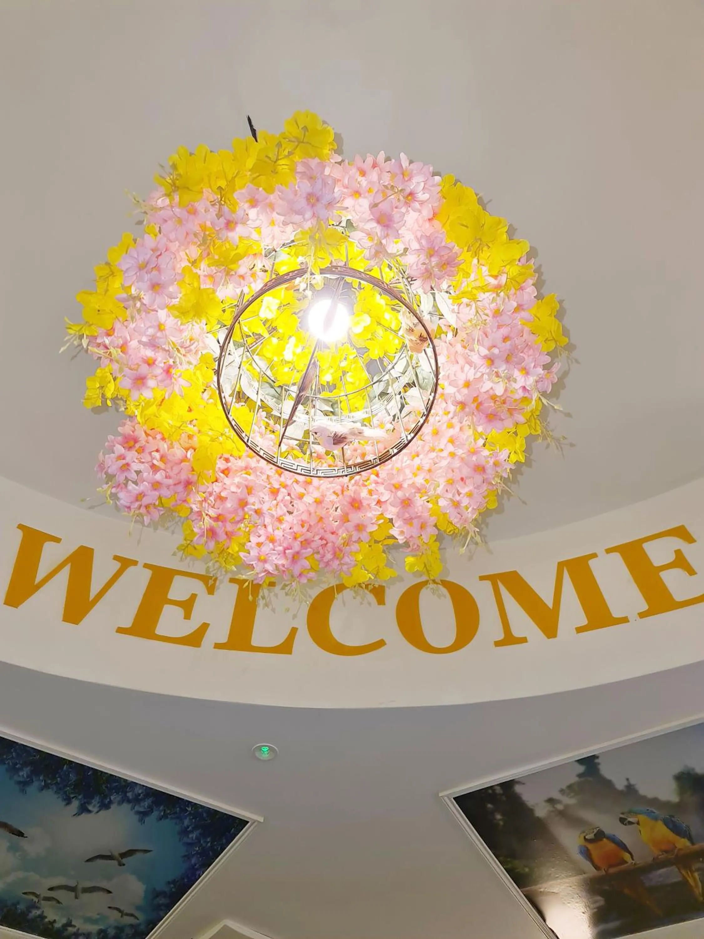 Seating area in City London Hotel