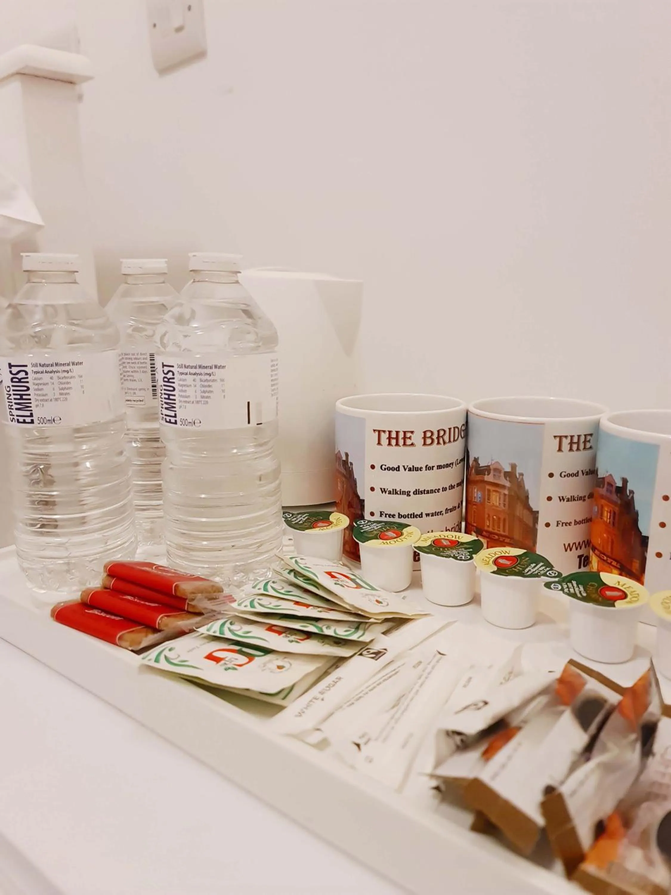 Coffee/tea facilities in City London Hotel