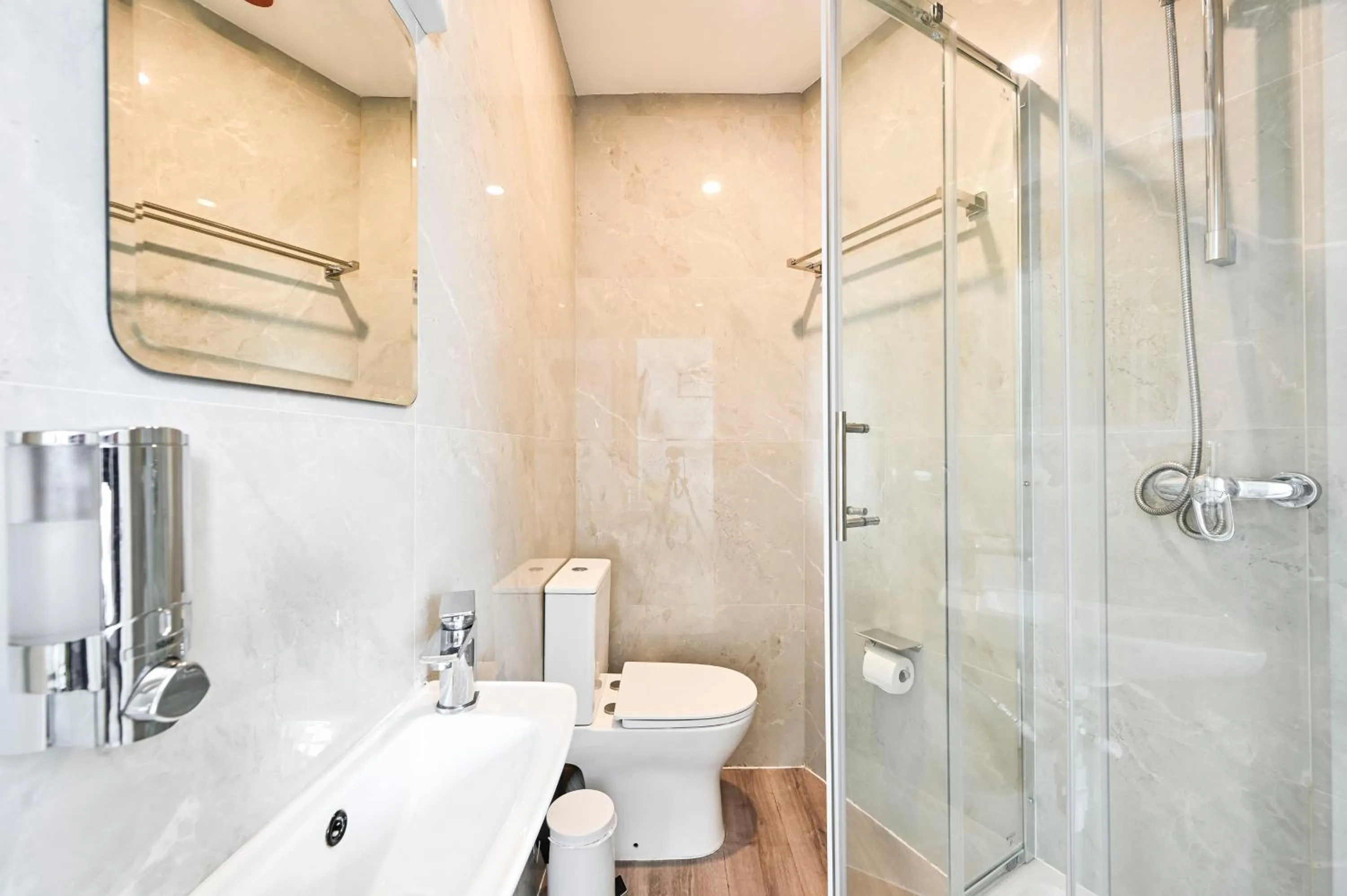 Shower in City London Hotel